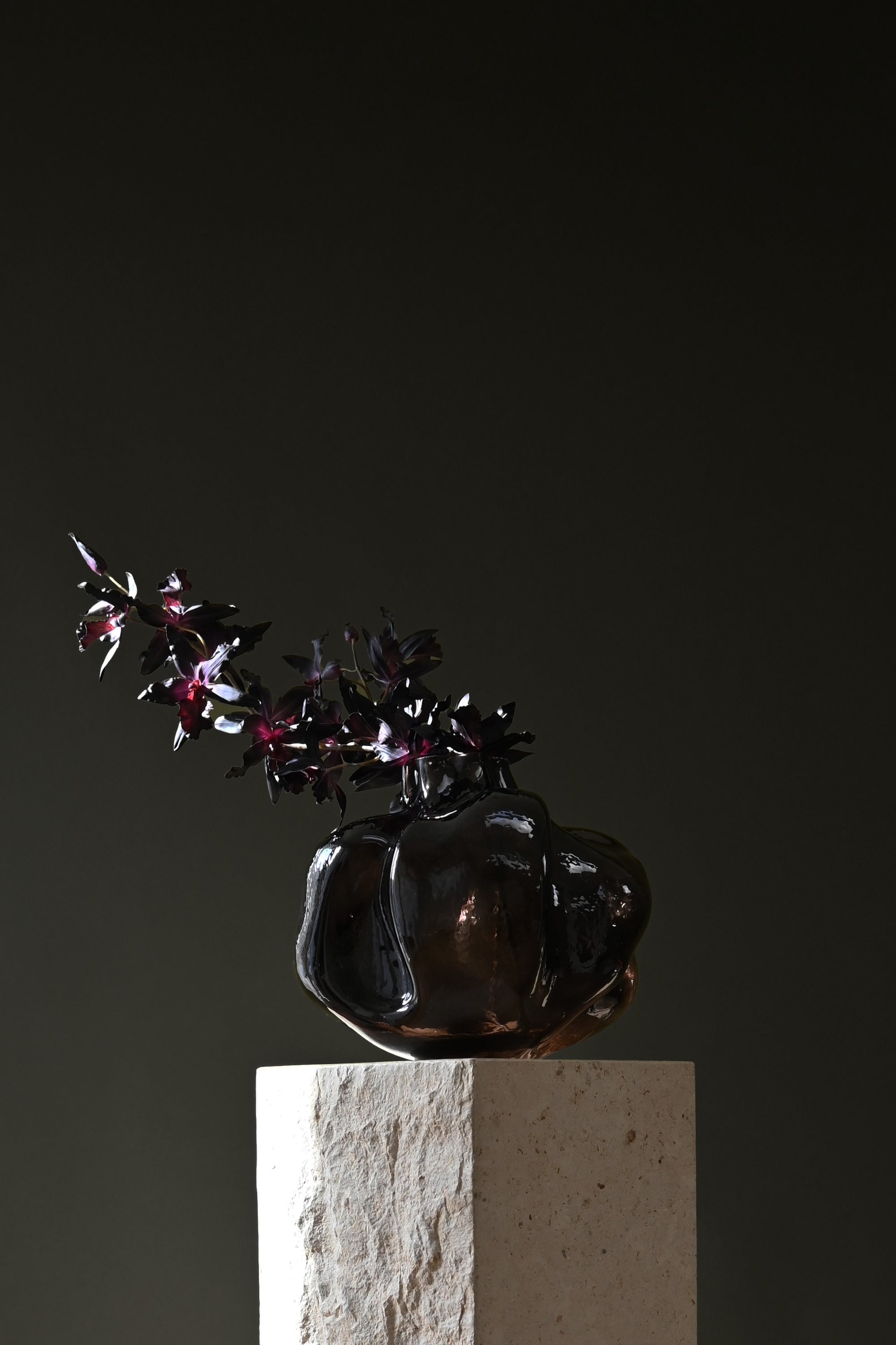 Wabi Vase medio smoked forest