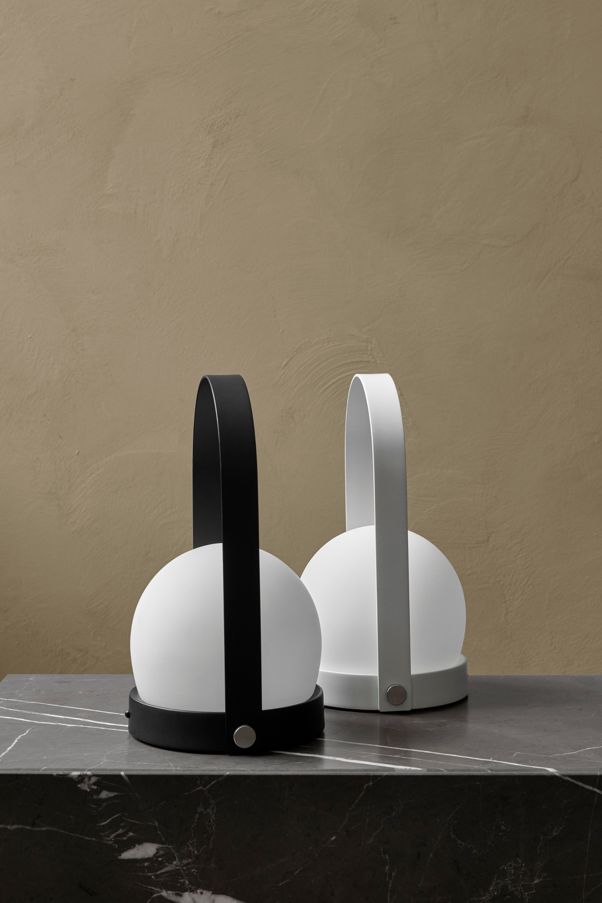 Carrie portable lamp olive
