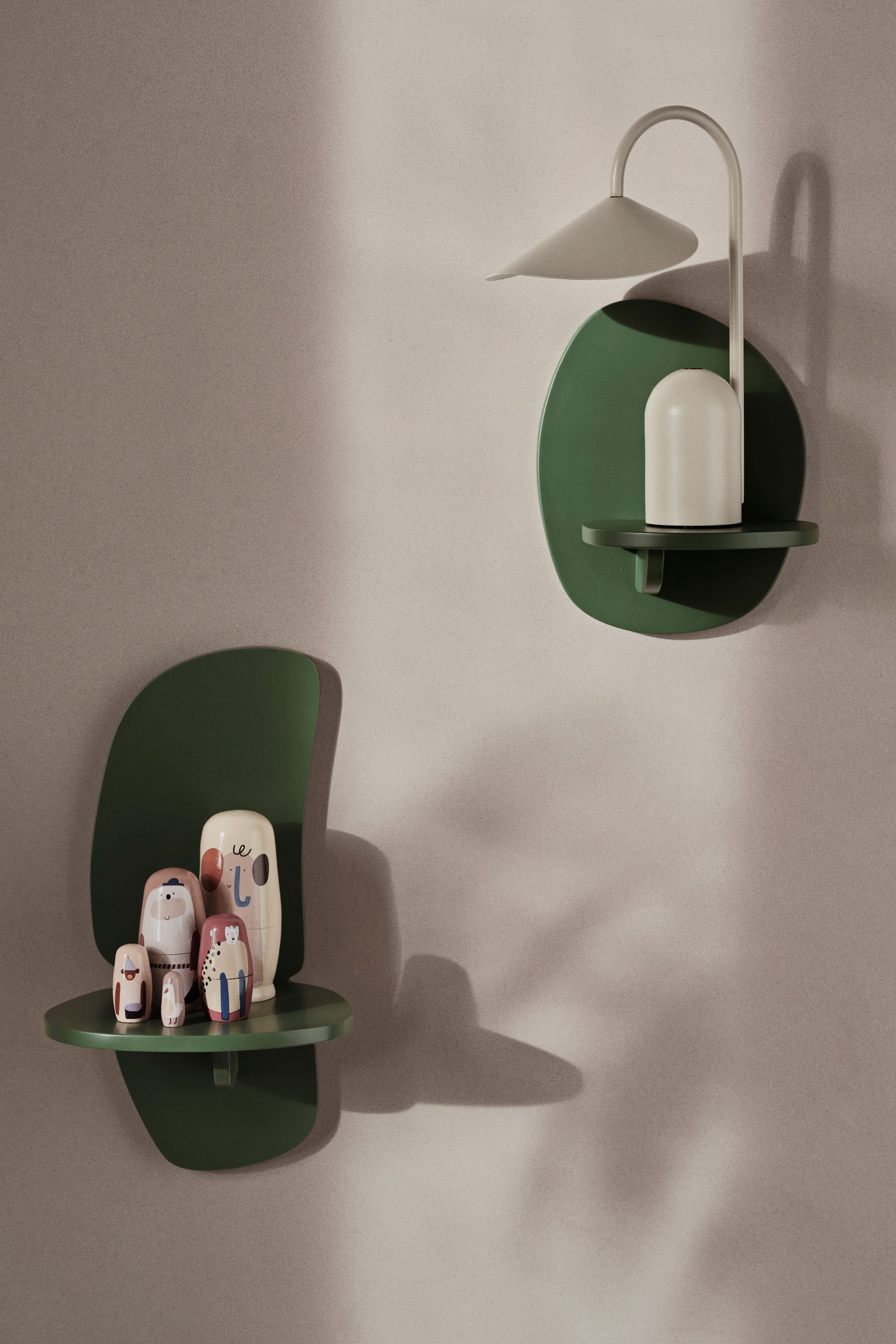 Critter egymásba illeszthető babák