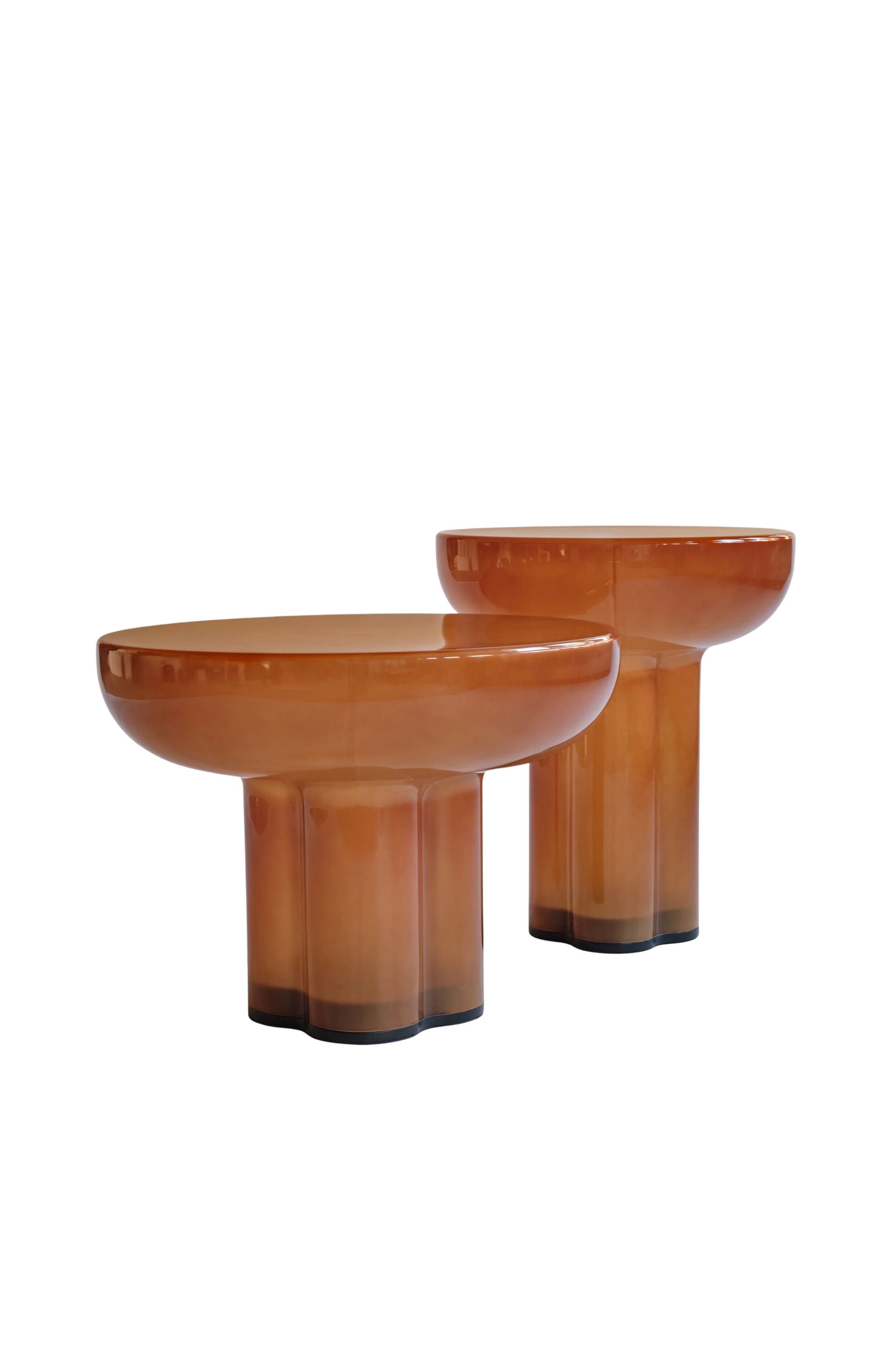 Crown Tall Table caramel