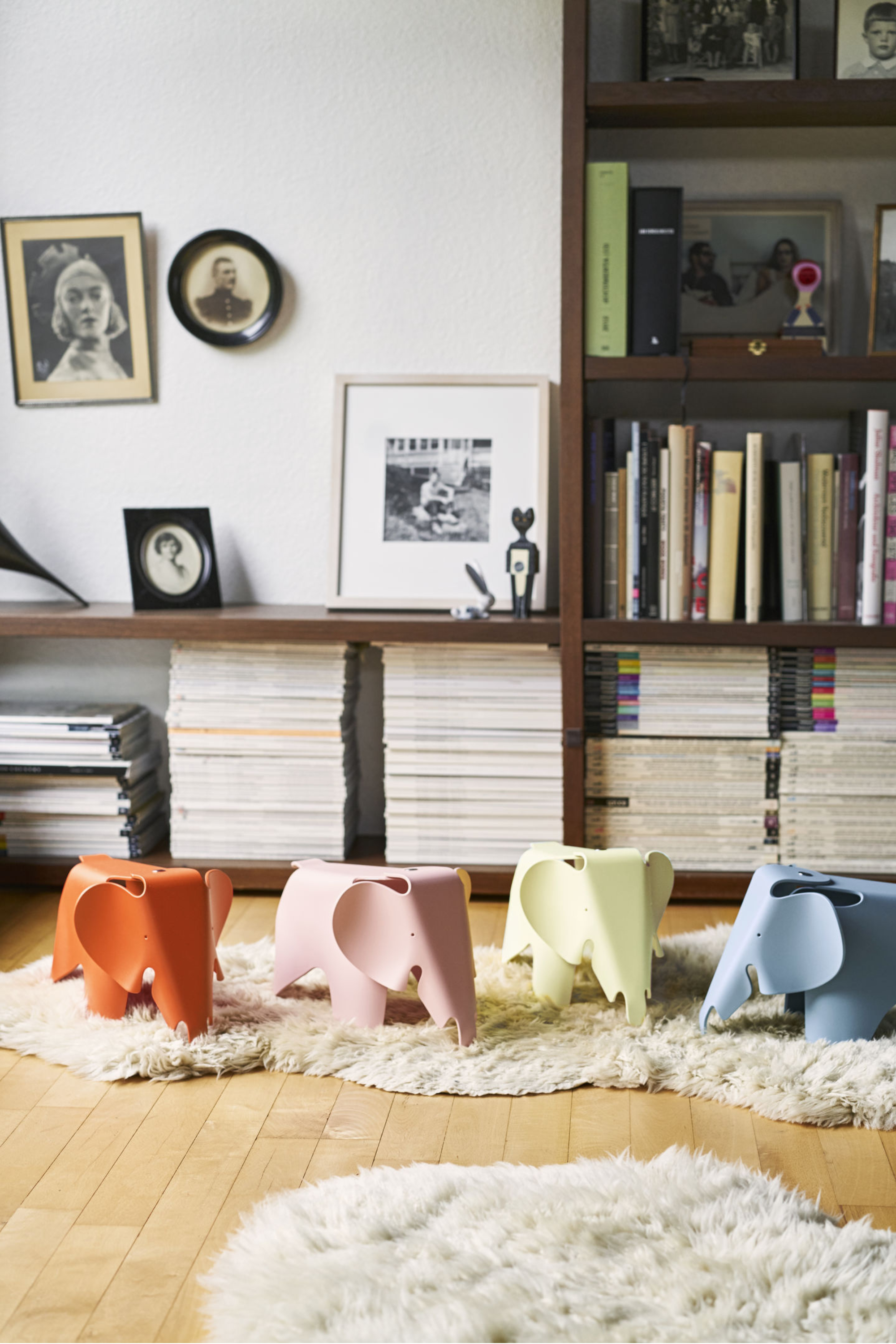 Eames kicsi rózsaszín elefánt