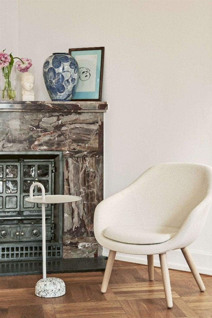 Bowler fehér lerakóasztal