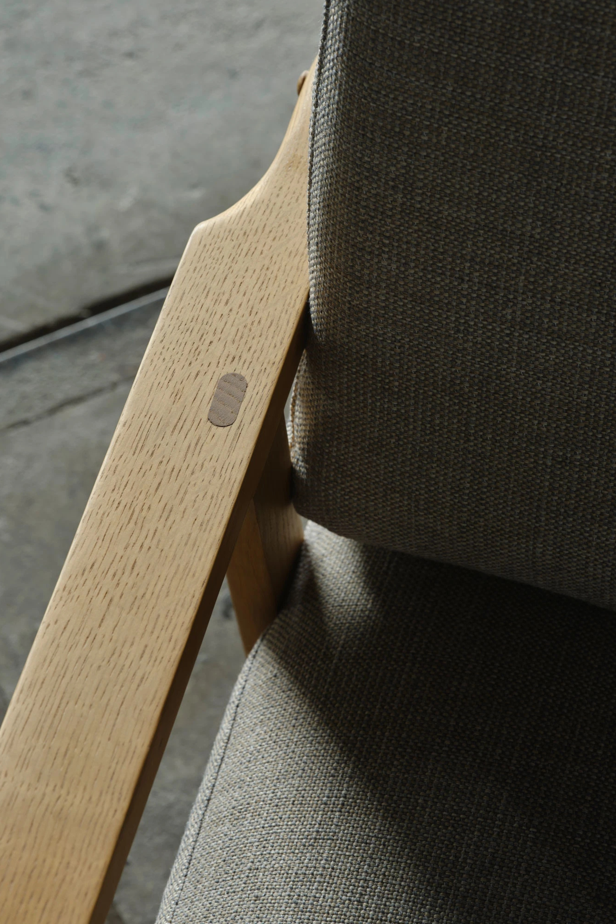 Archie Chair Vega Sand Dune