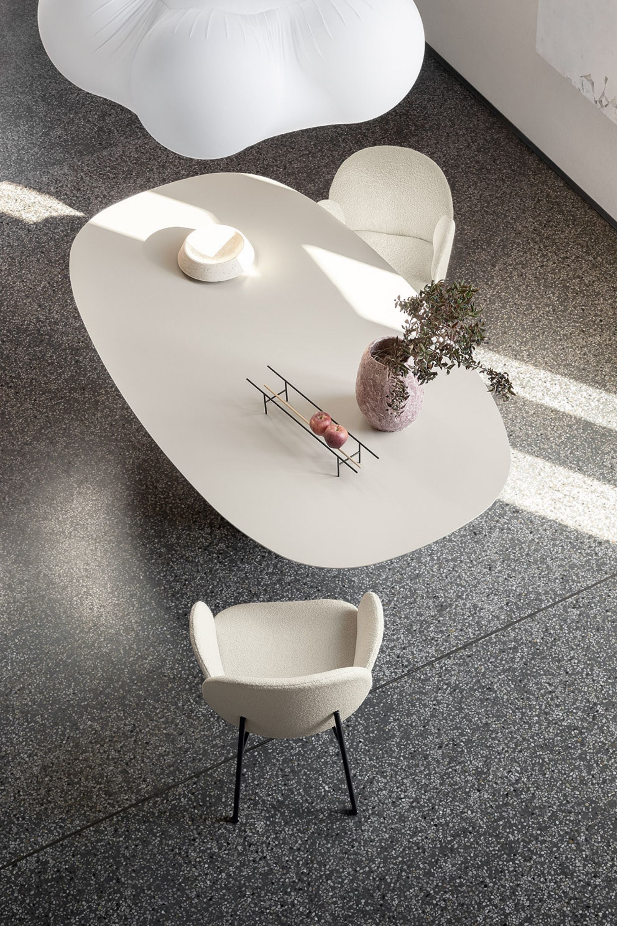 Teatro Magico Dining Table