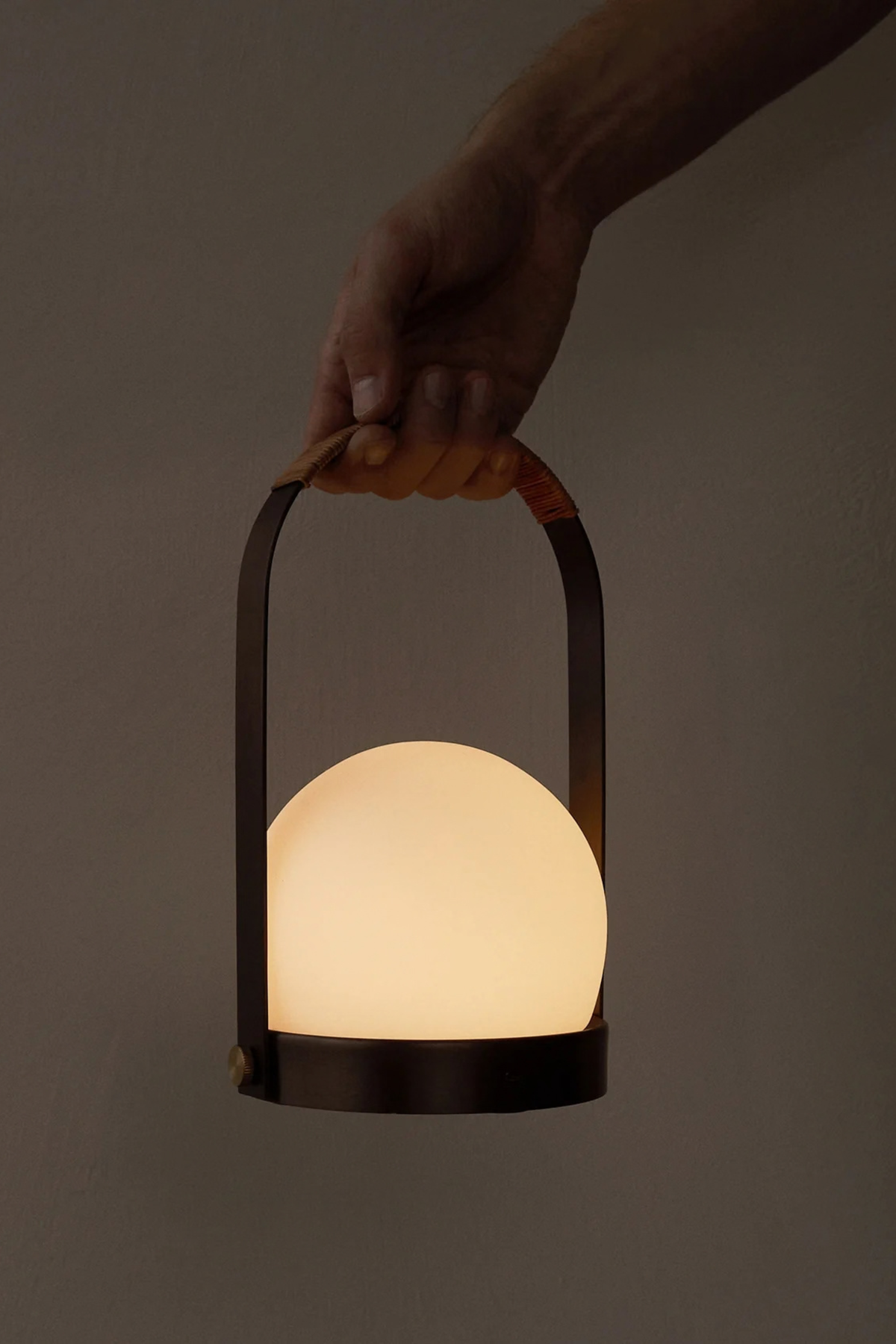 Carrie table lamp bronzed brass