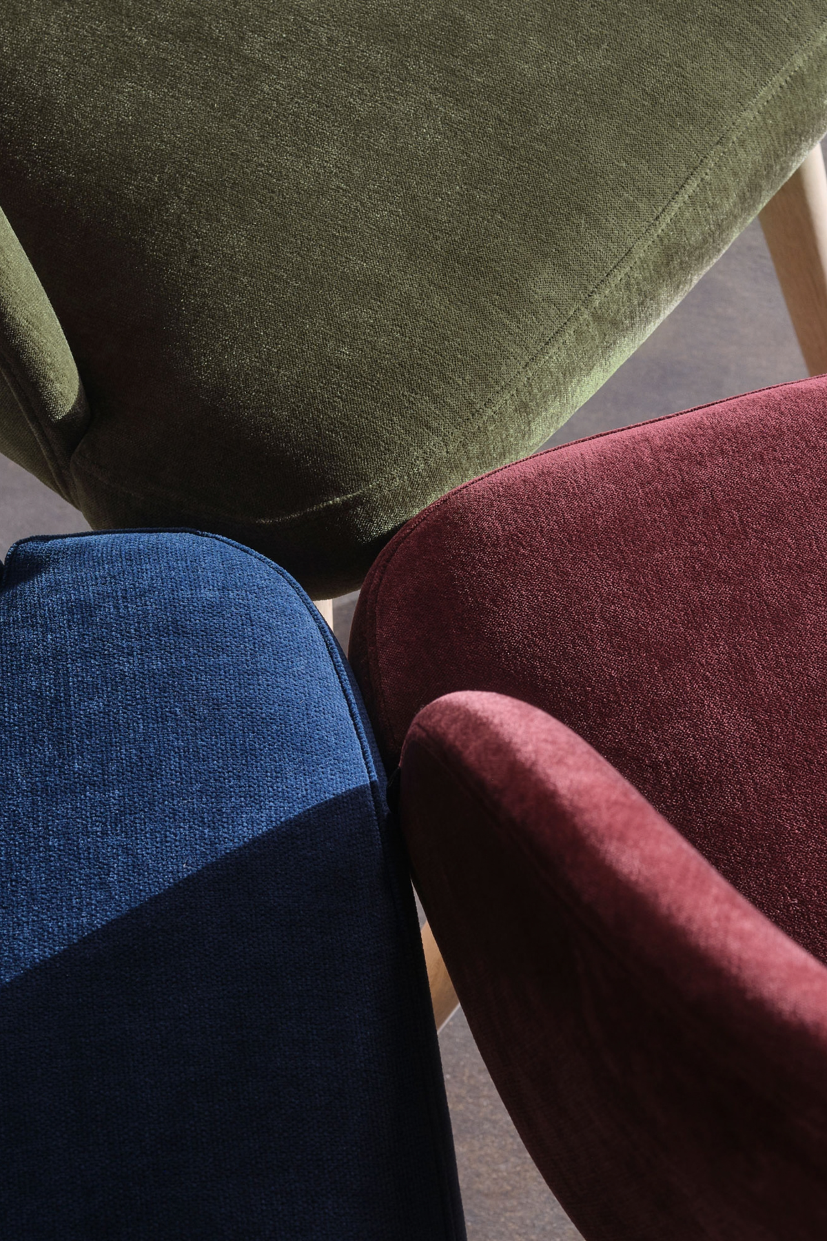 Holly Dining chair Moss Burgundy