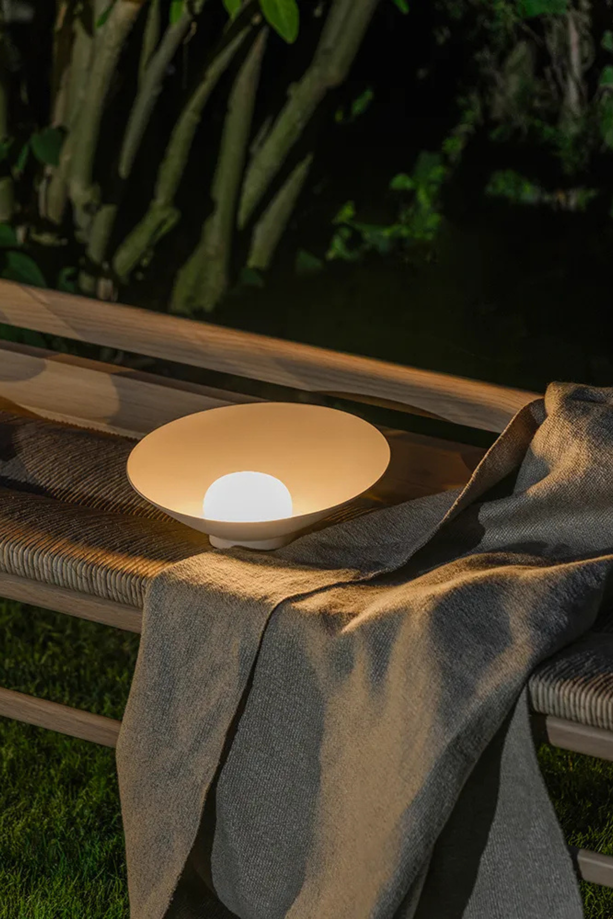 Musa Portable Lamp, Warm White