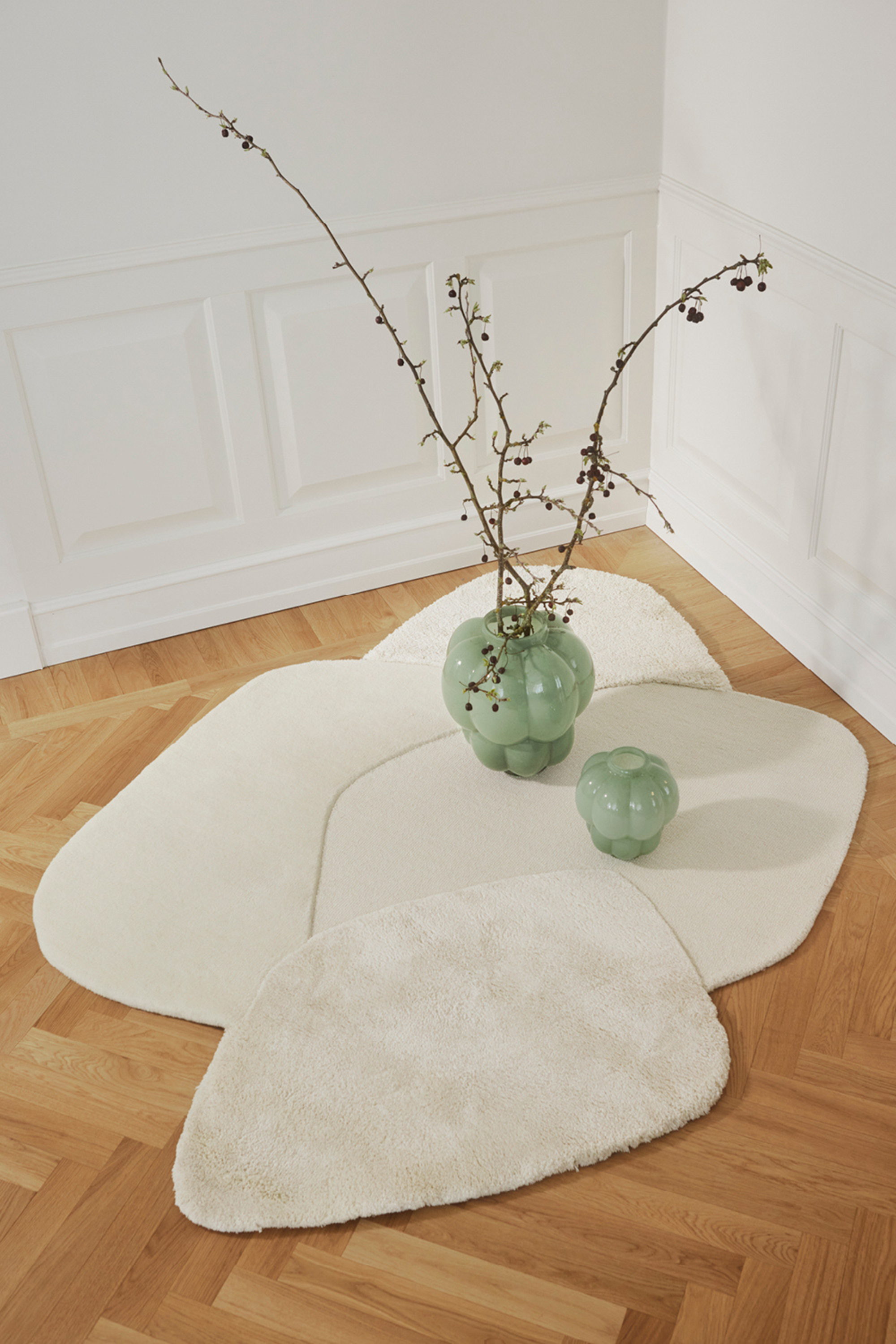 Mola rug, cream