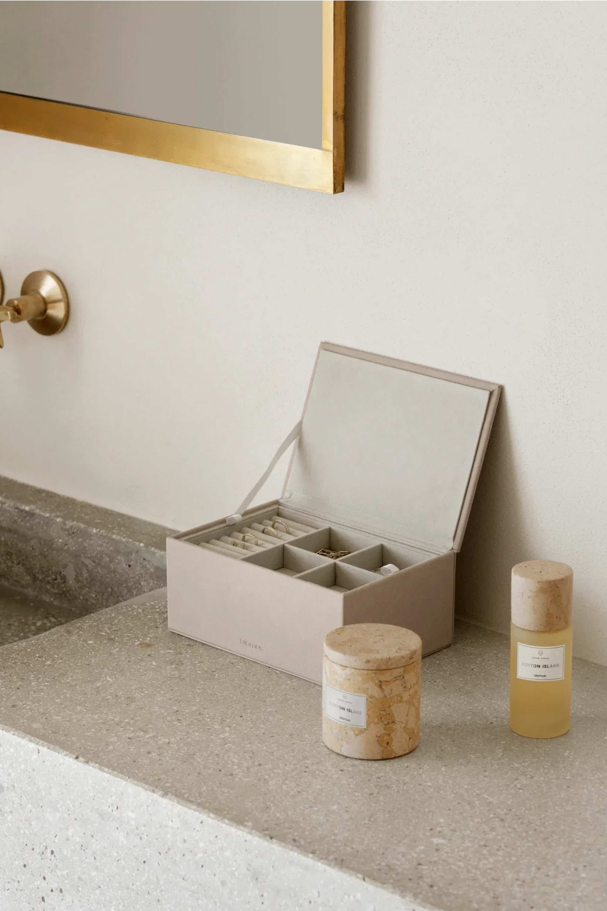 Sahla Jewelry Box, nomad
