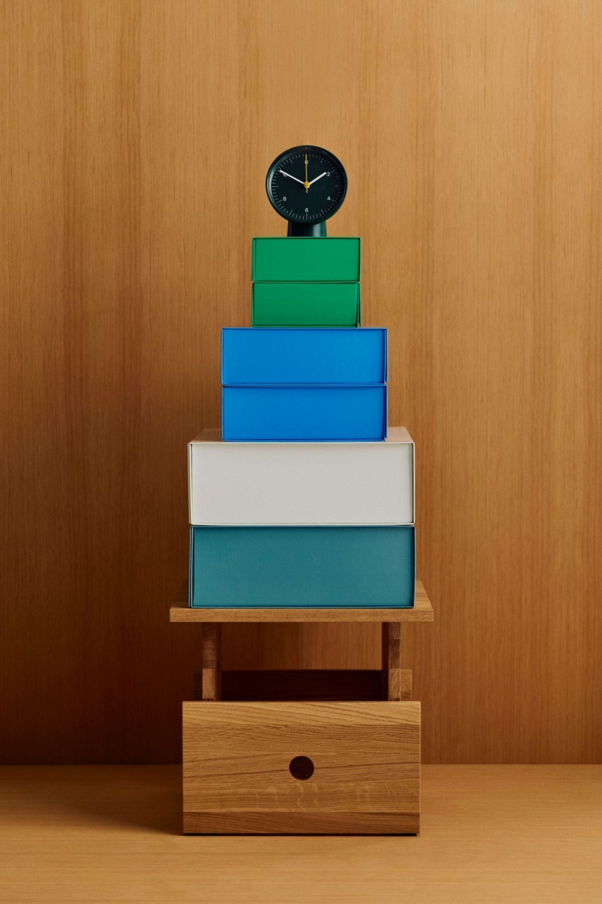 Table Clock green