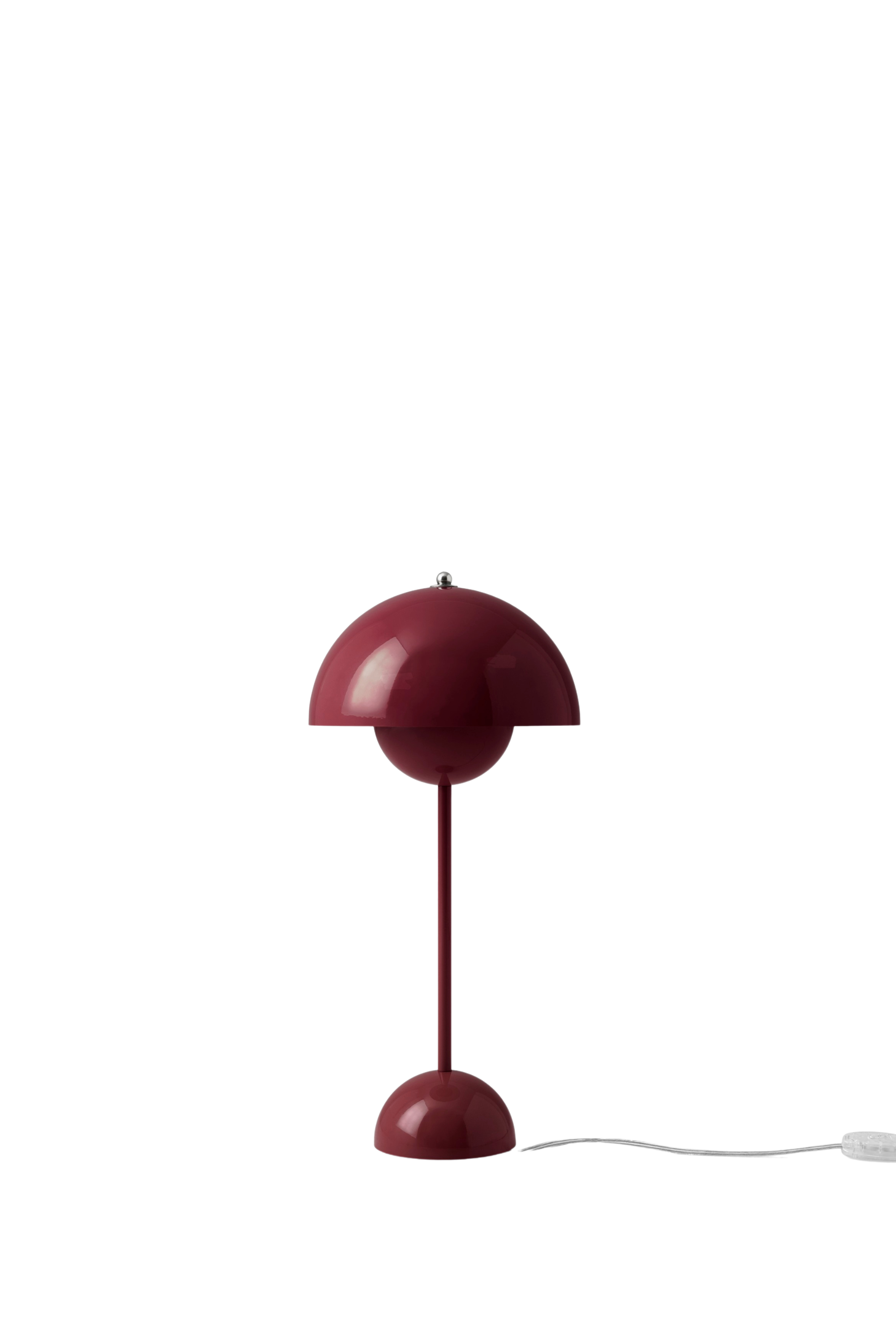VP3 Flowerpot table lamp, dark plum