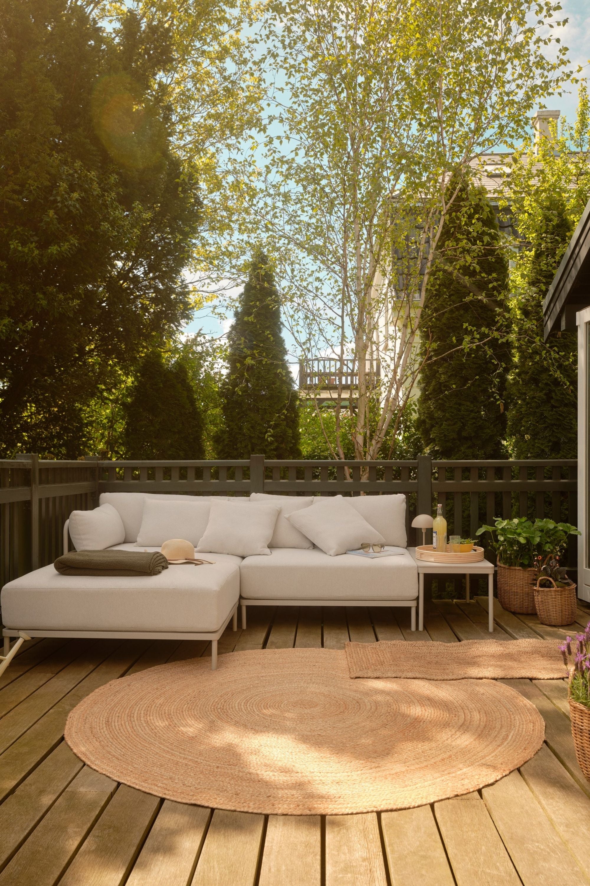 Vincent Outdoor Coffee table