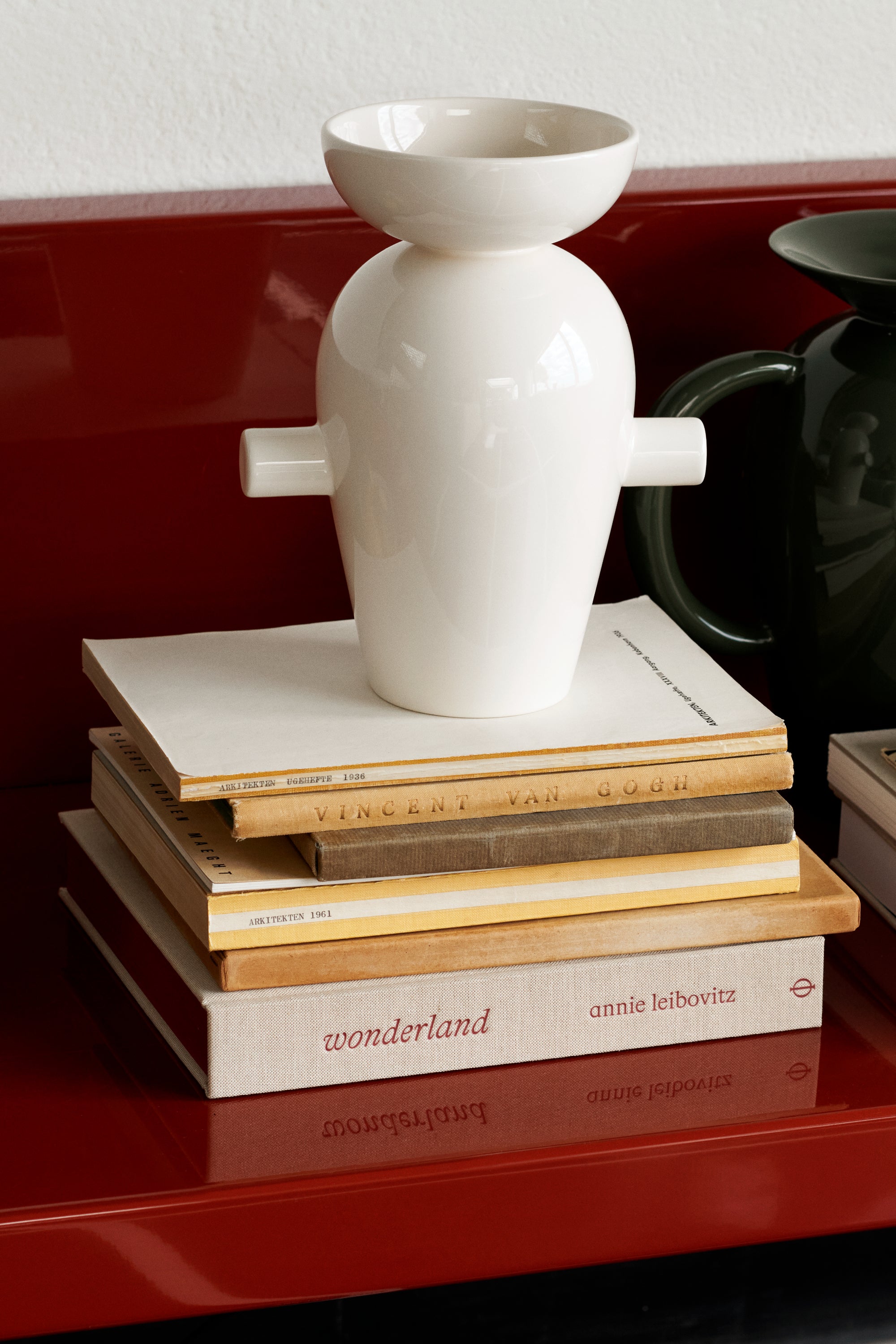 Momento JH40 cream vase