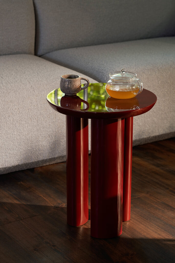 Tung JA3 side table burgundy red | &Tradition | Home of Solinfo