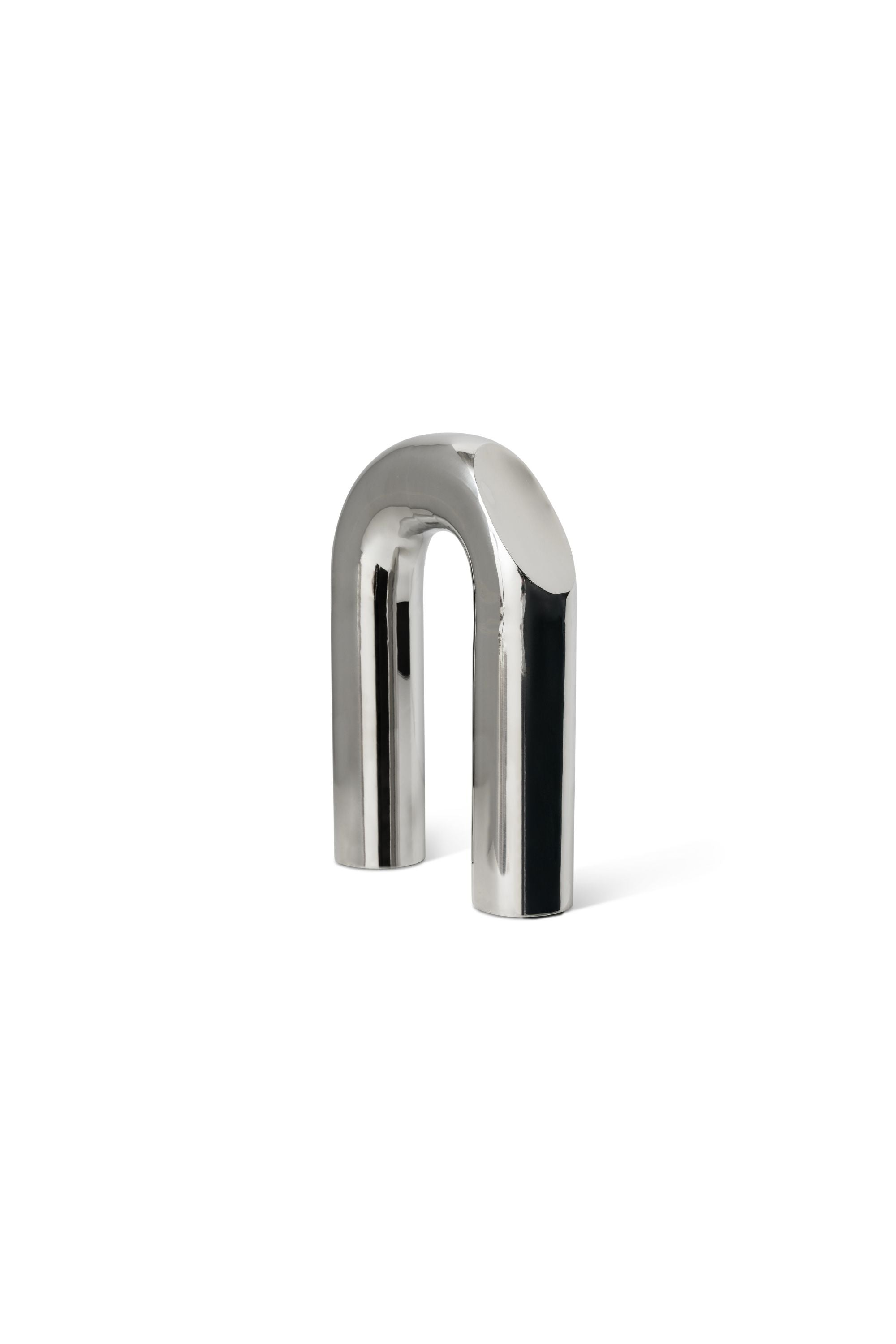 Arch sculpture