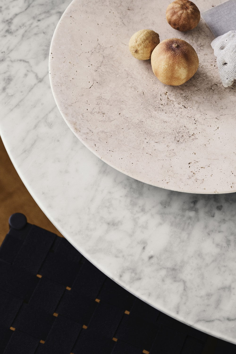 Collect Plate SC55, Unfilled Travertine | &Tradition | Home of Solinfo