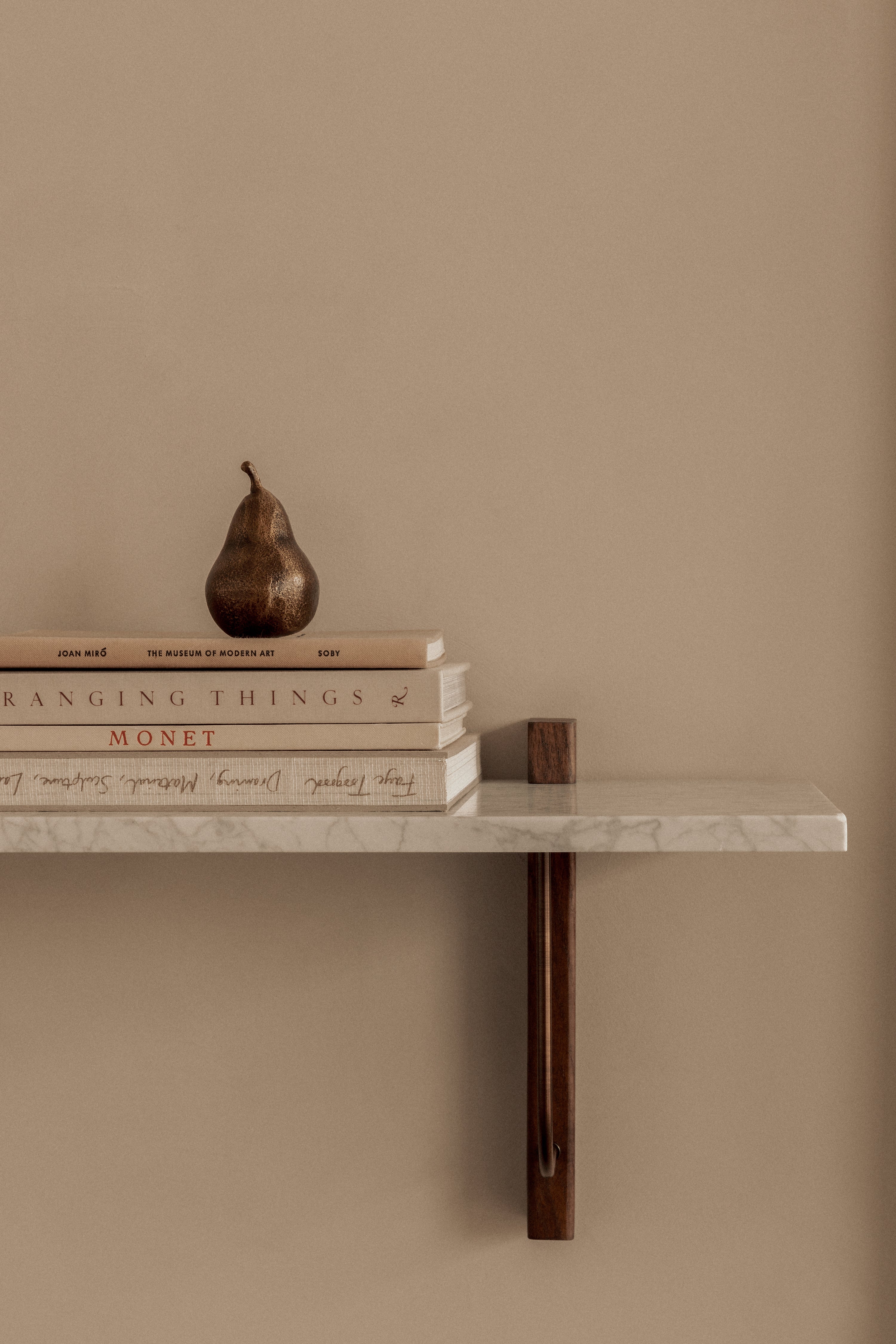 Sentiment paper weight