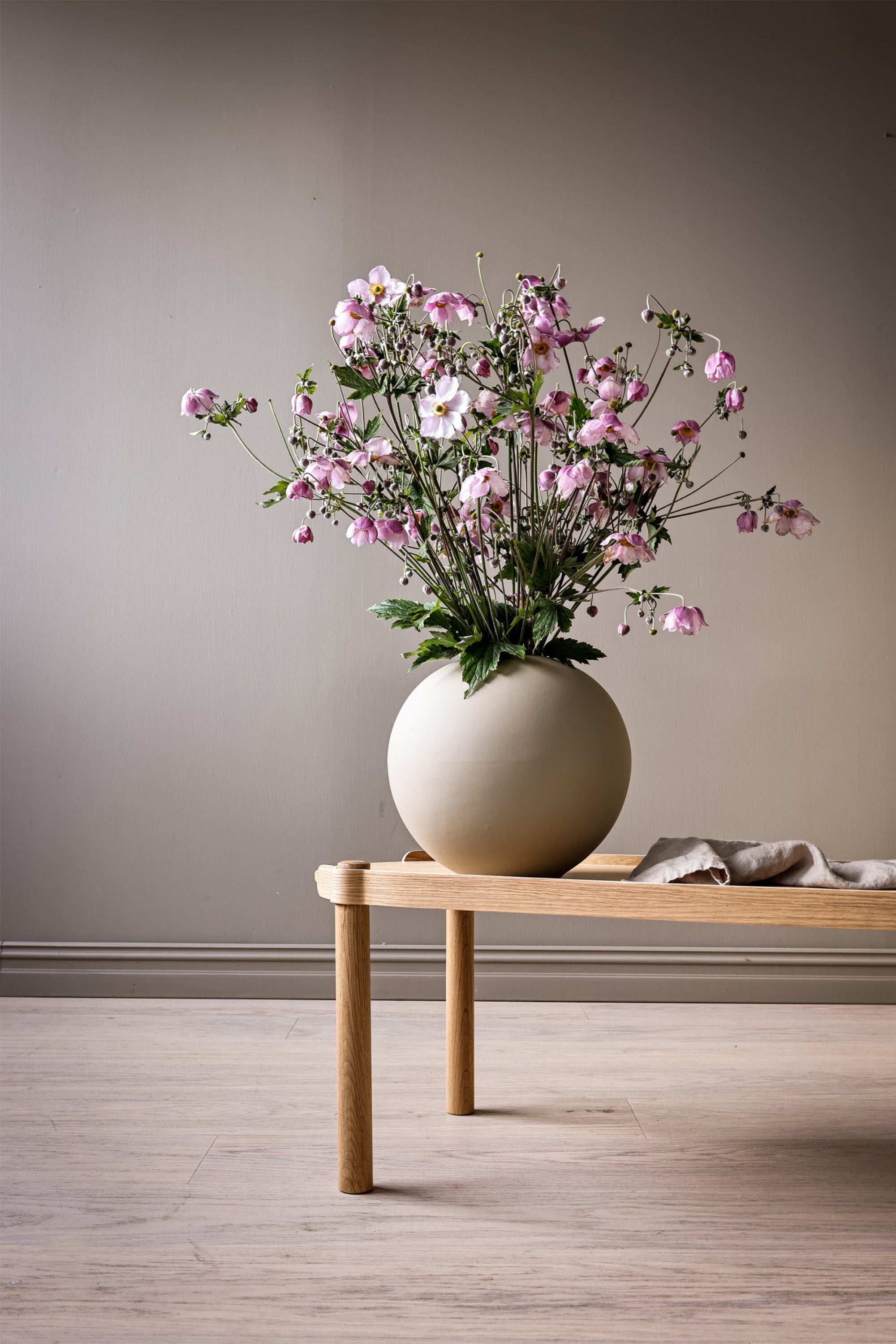 Ball vase sand 10 cm