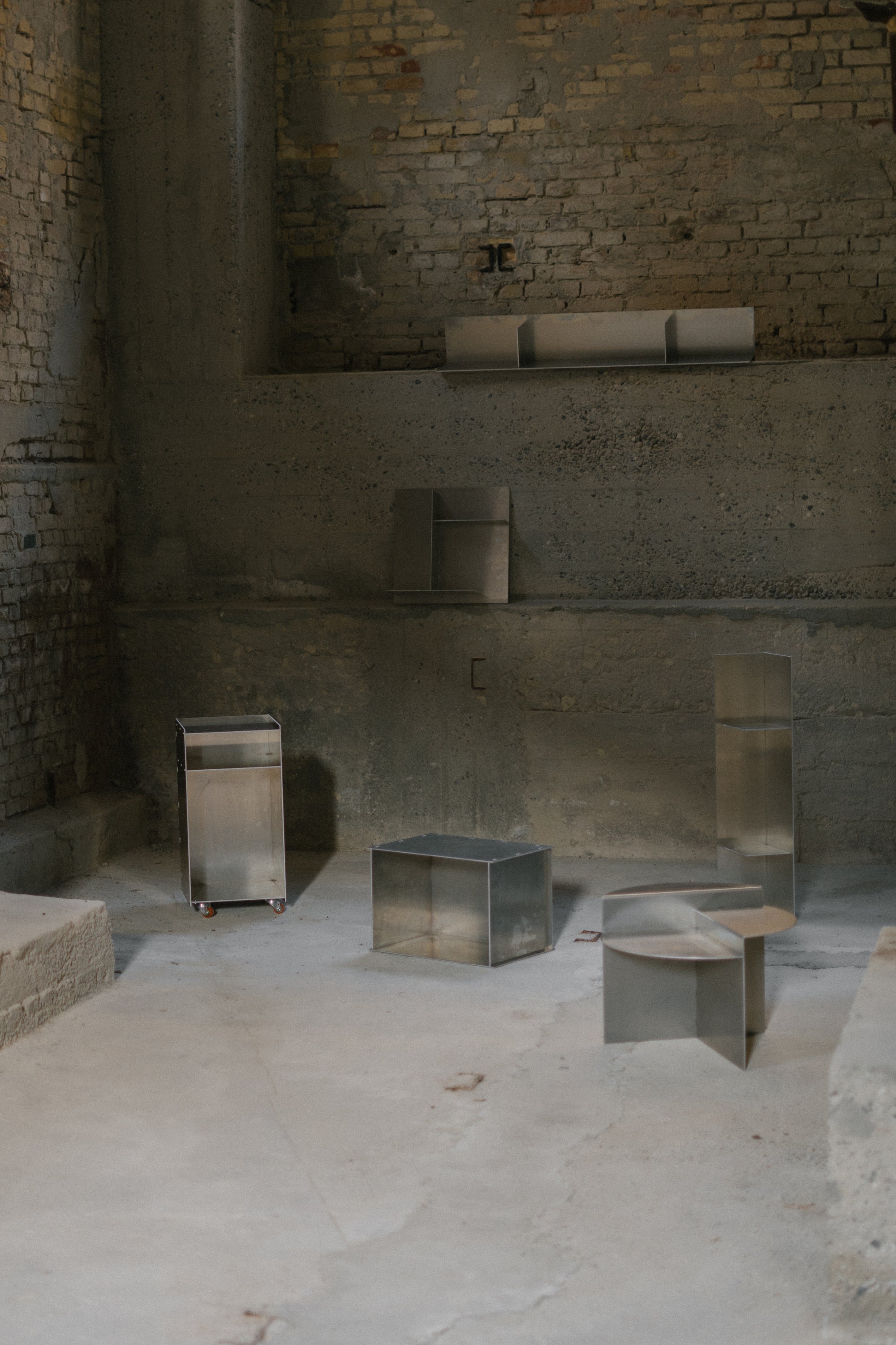 Rivet alumínium lerakaósztal