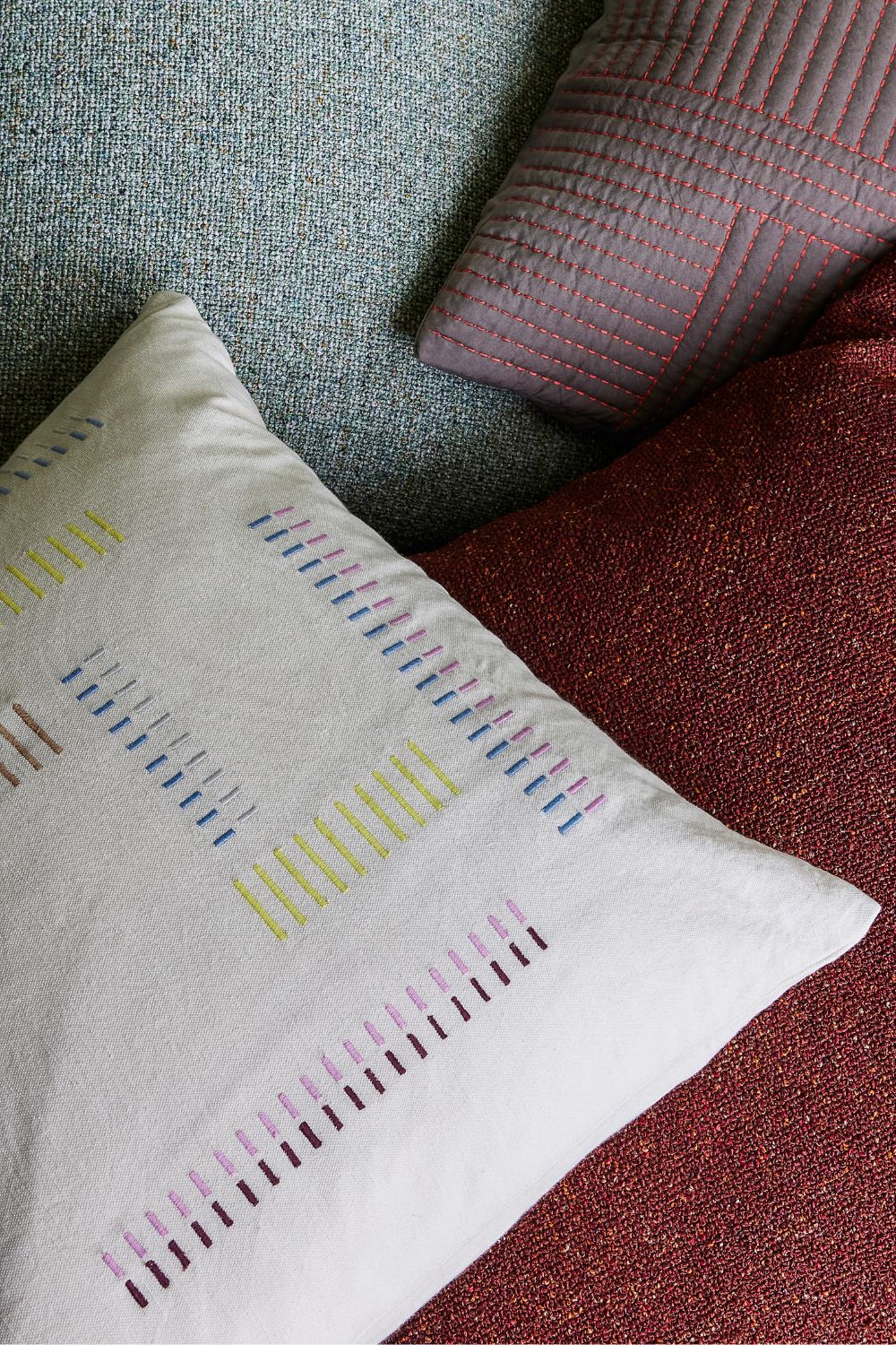 Elodie homokszínű díszpárna