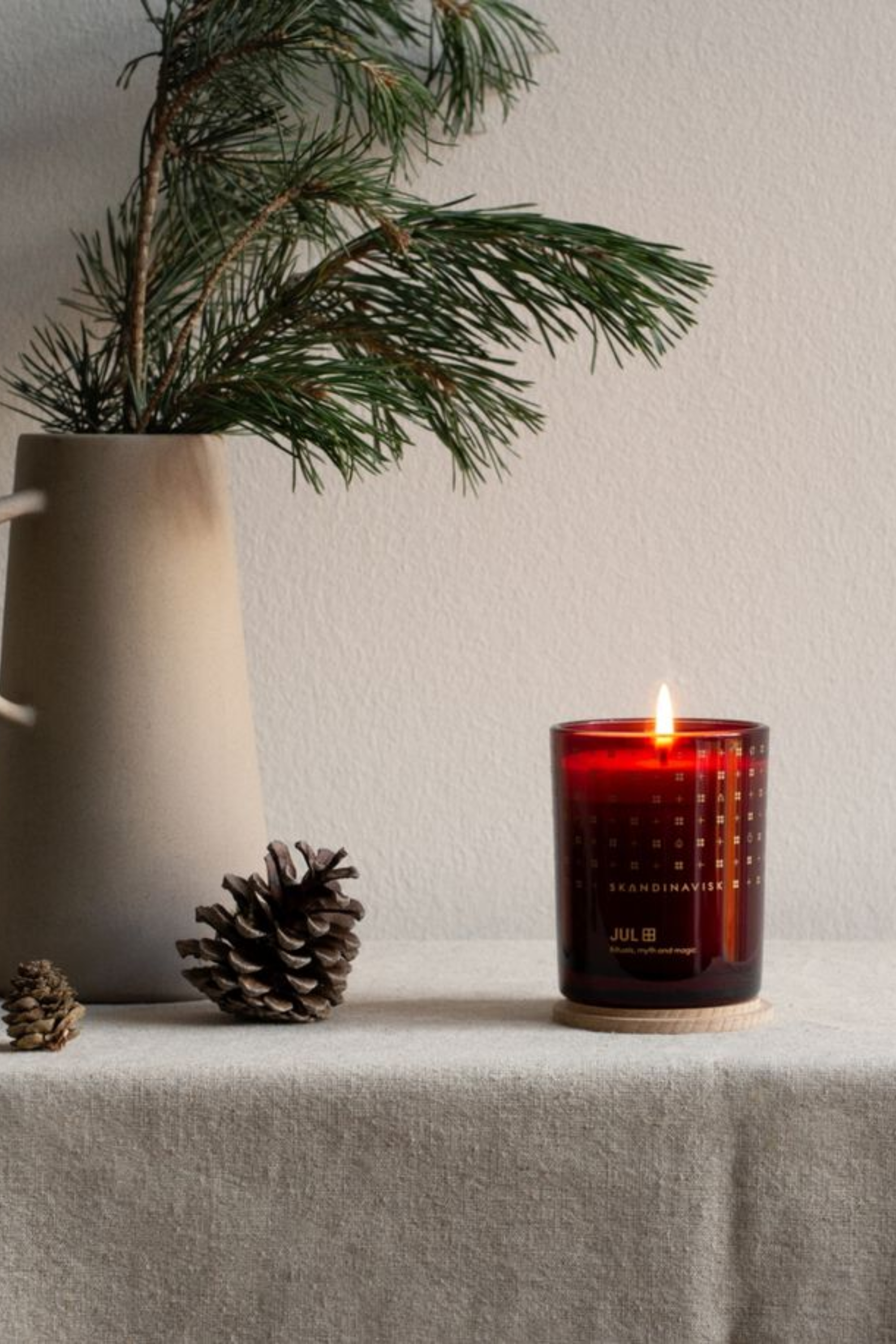 JUL Scented Candle 200g