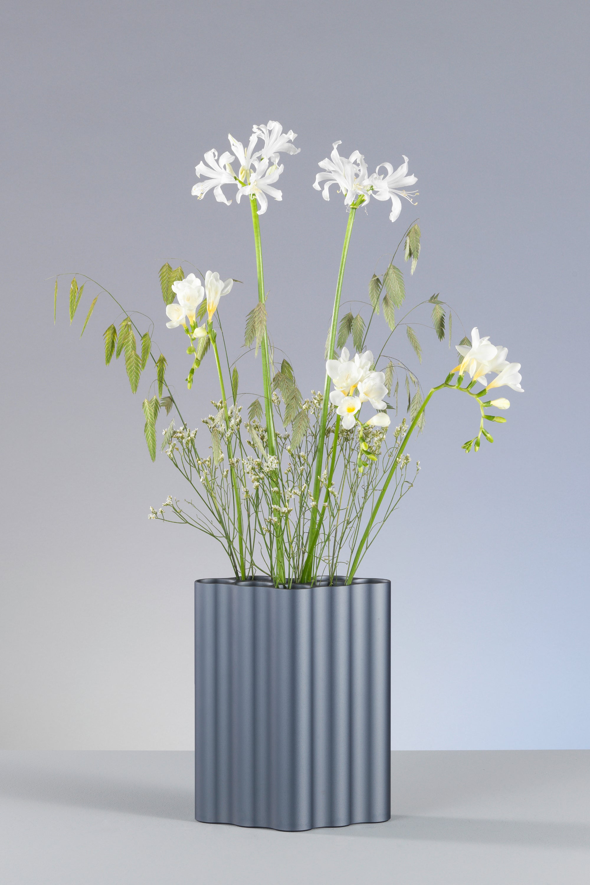 Nuage Vase Medium Steel Blue
