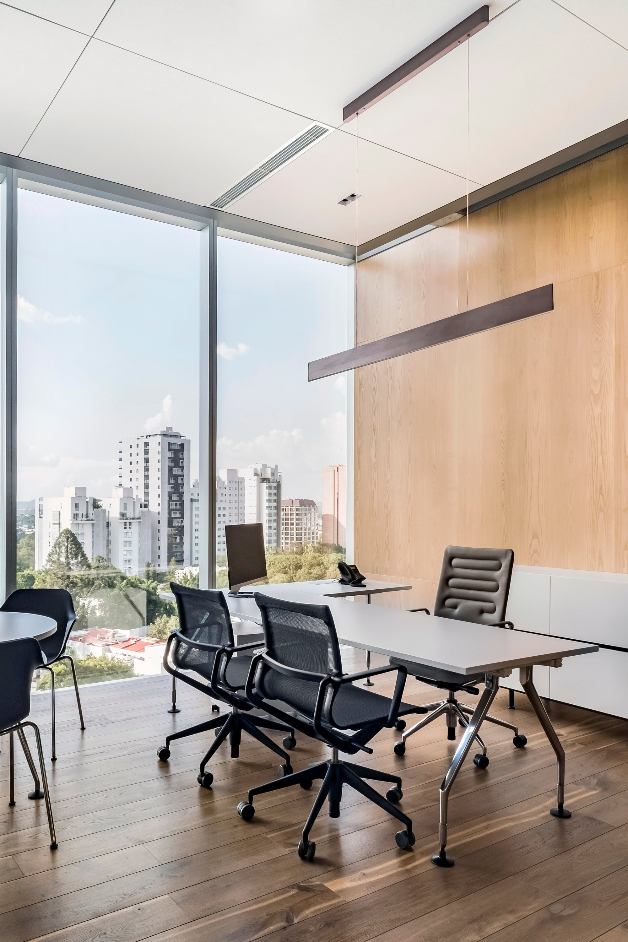 Physix fekete irodai szék