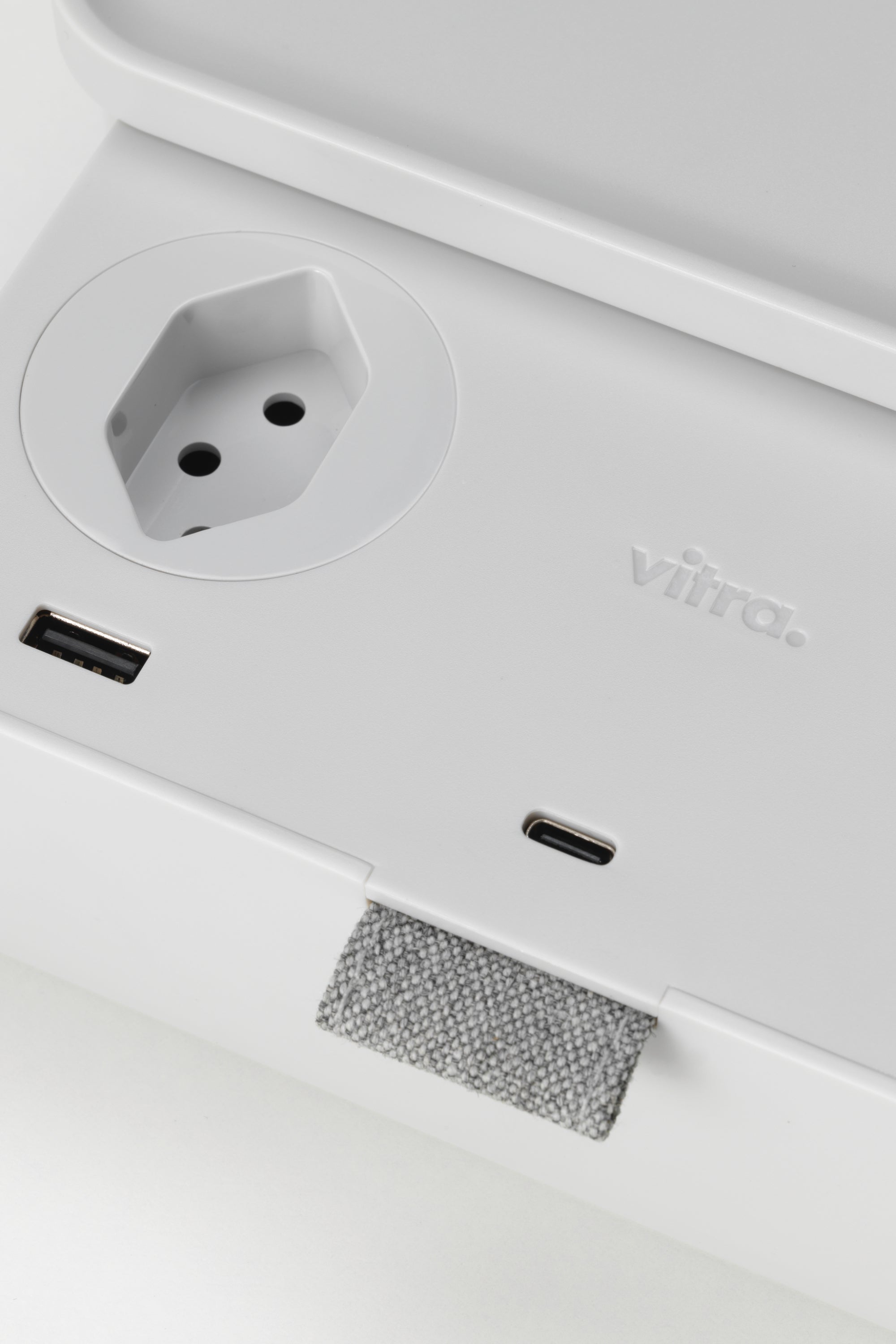 Ampi szürke töltő állomás