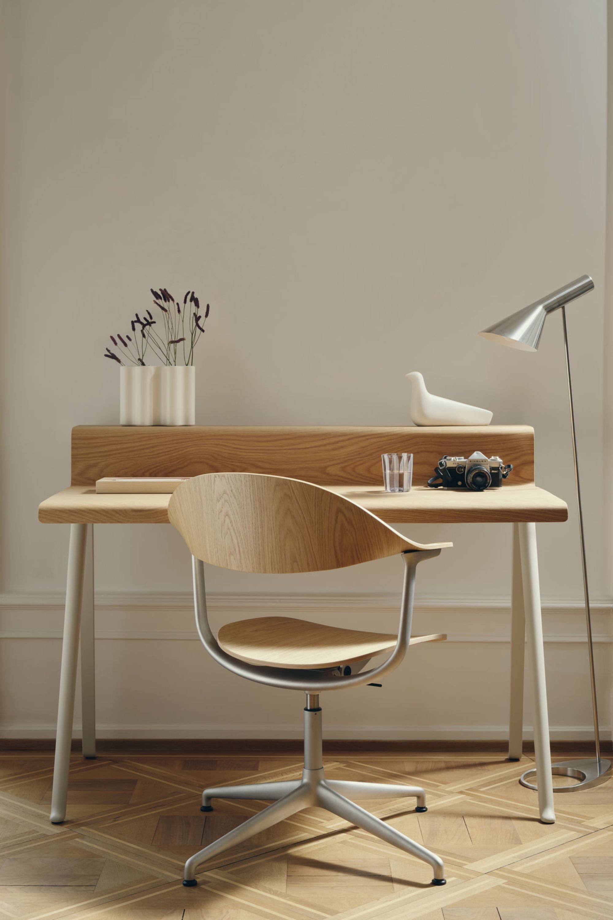 Mynt plywood seat and backrest