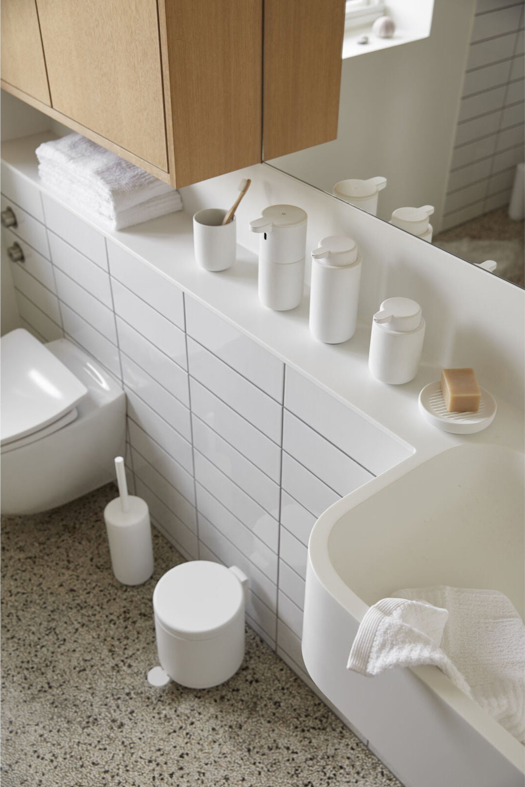 Zone Classic Towel 50x70 cm White | Zone Denmark | Home of Solinfo