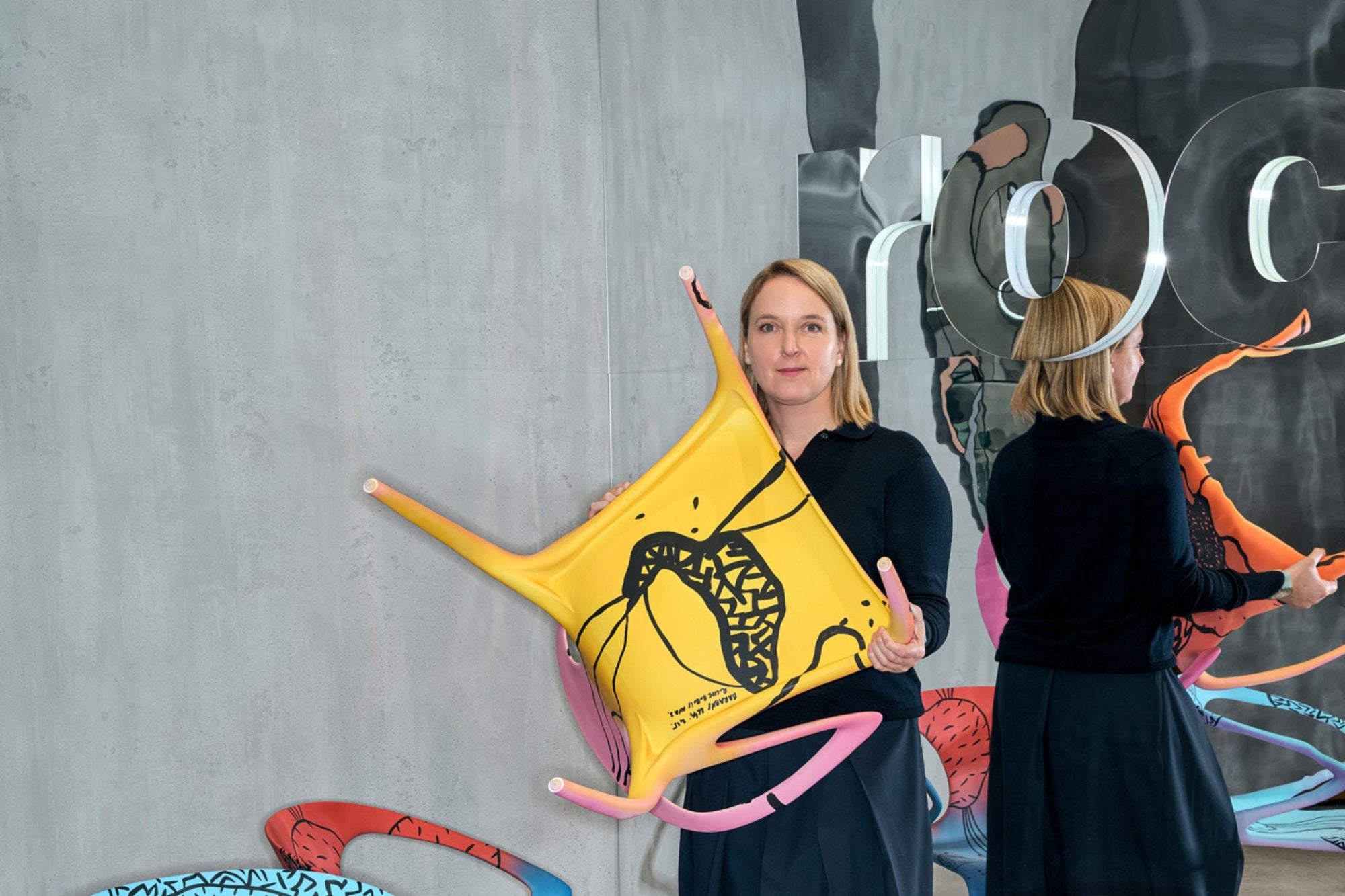 When Painting Steps into Space – Zsófi Barabás x Roche Bobois