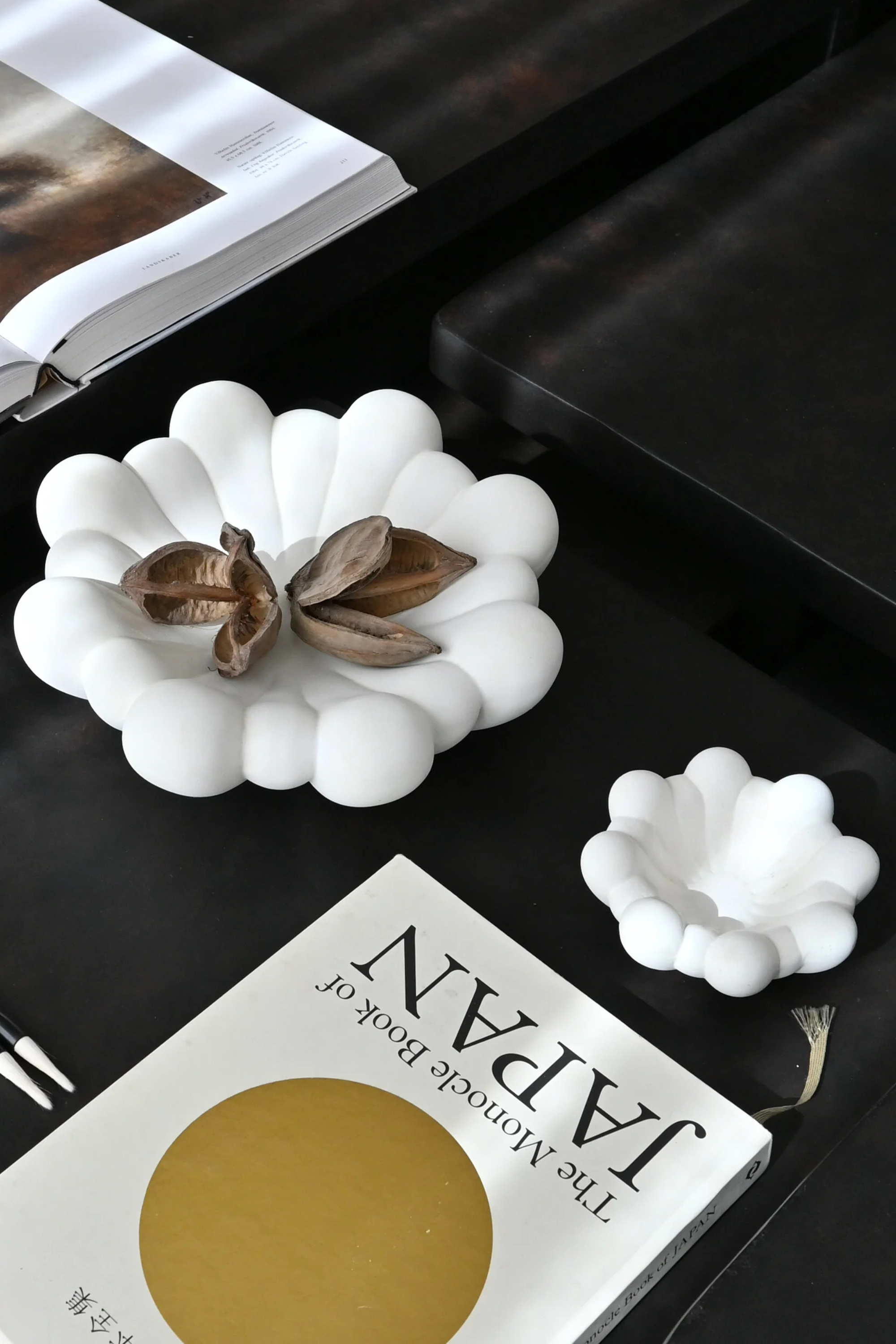 Bloom Tálca, közepes, csontfehér