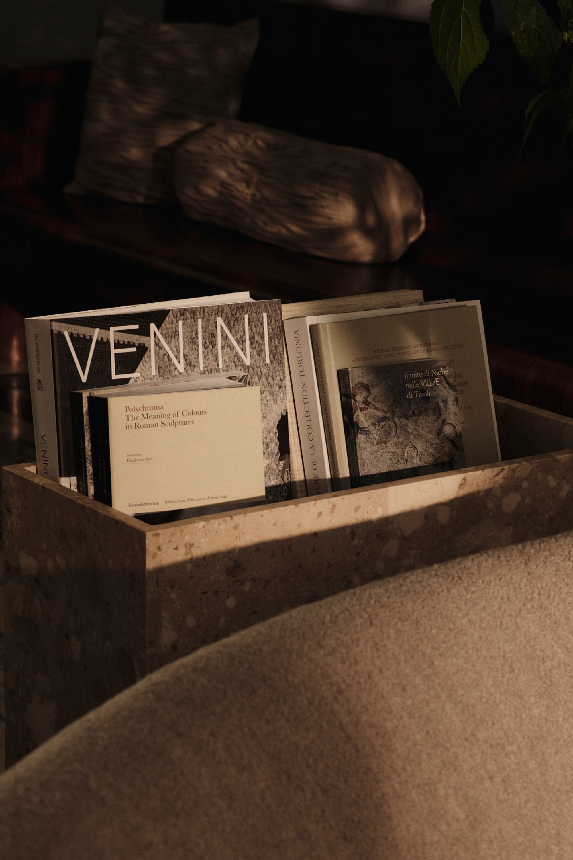 Stone Plant Box with Shelf Sand