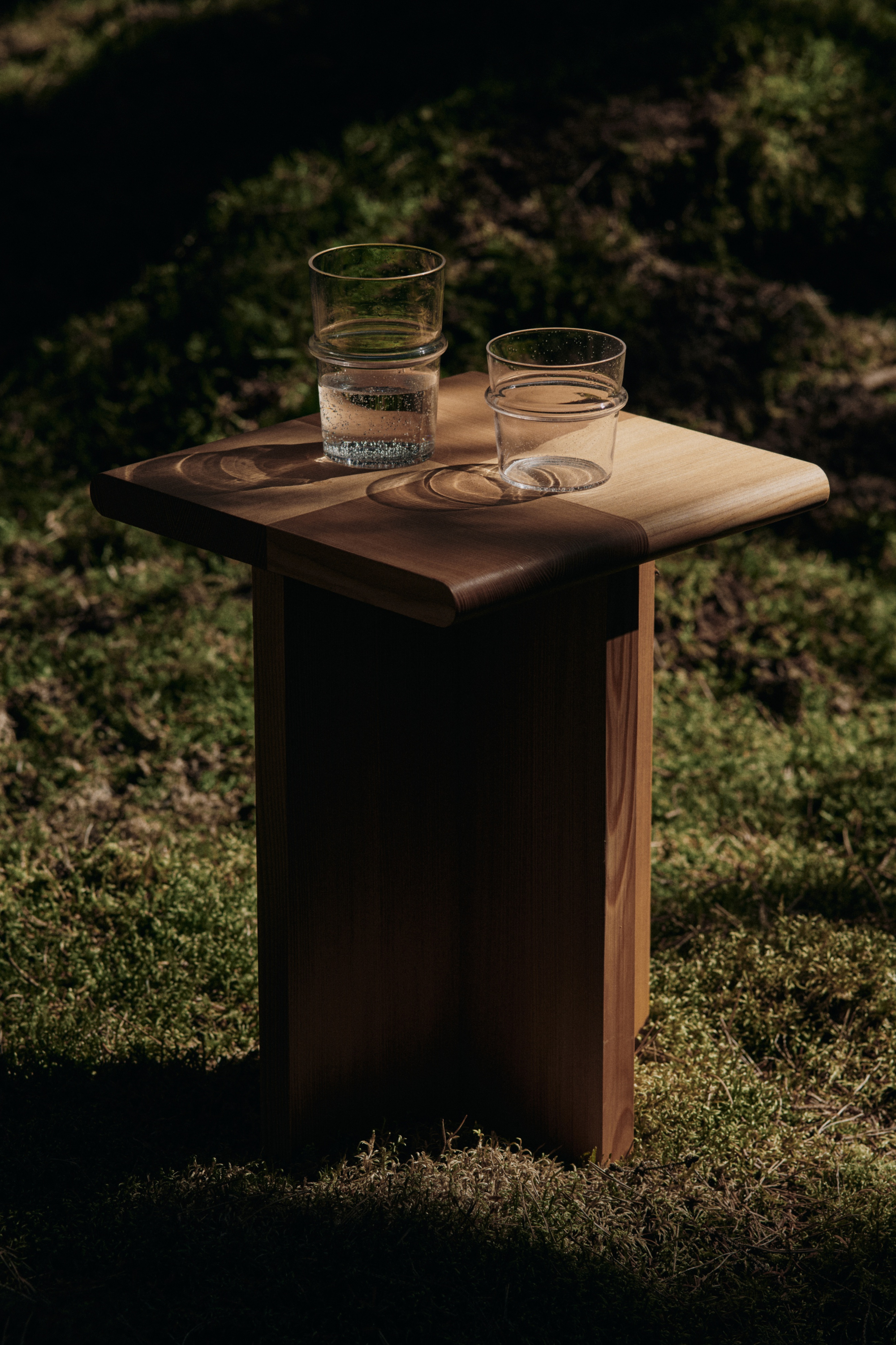 Sala side table