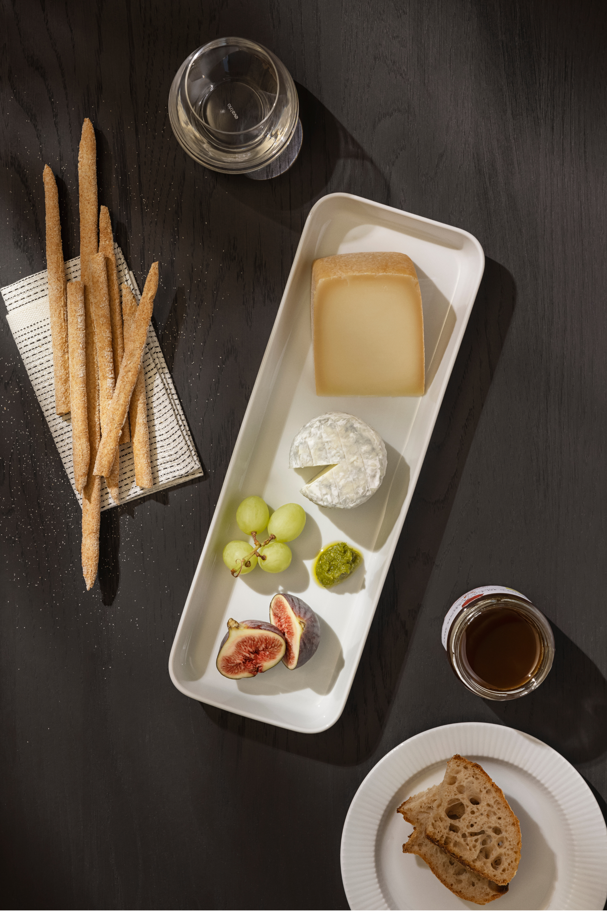 Legio Nova Serving dish 37x13 cm