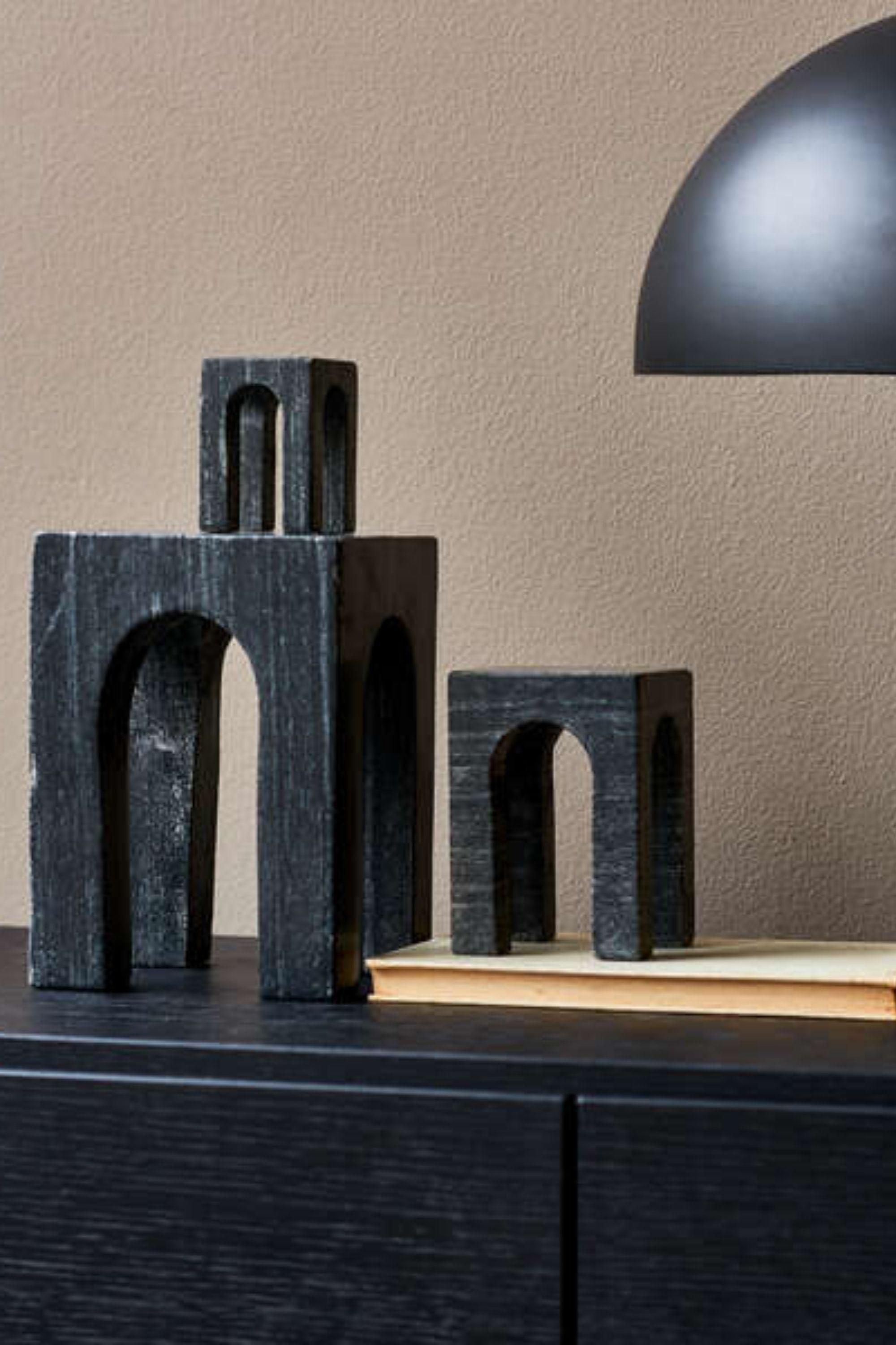 ARKIS Bookend Black