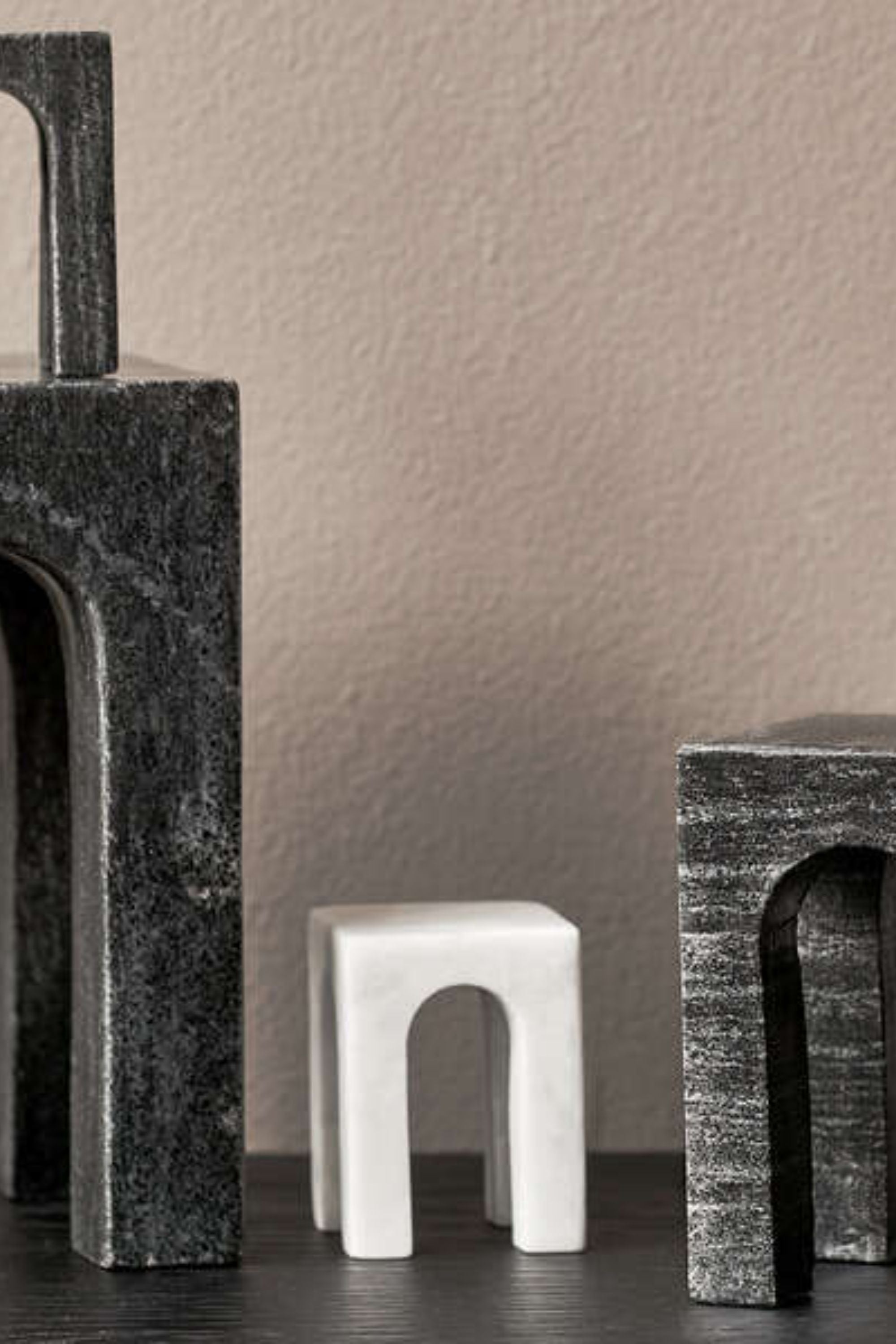ARKIS Bookend White
