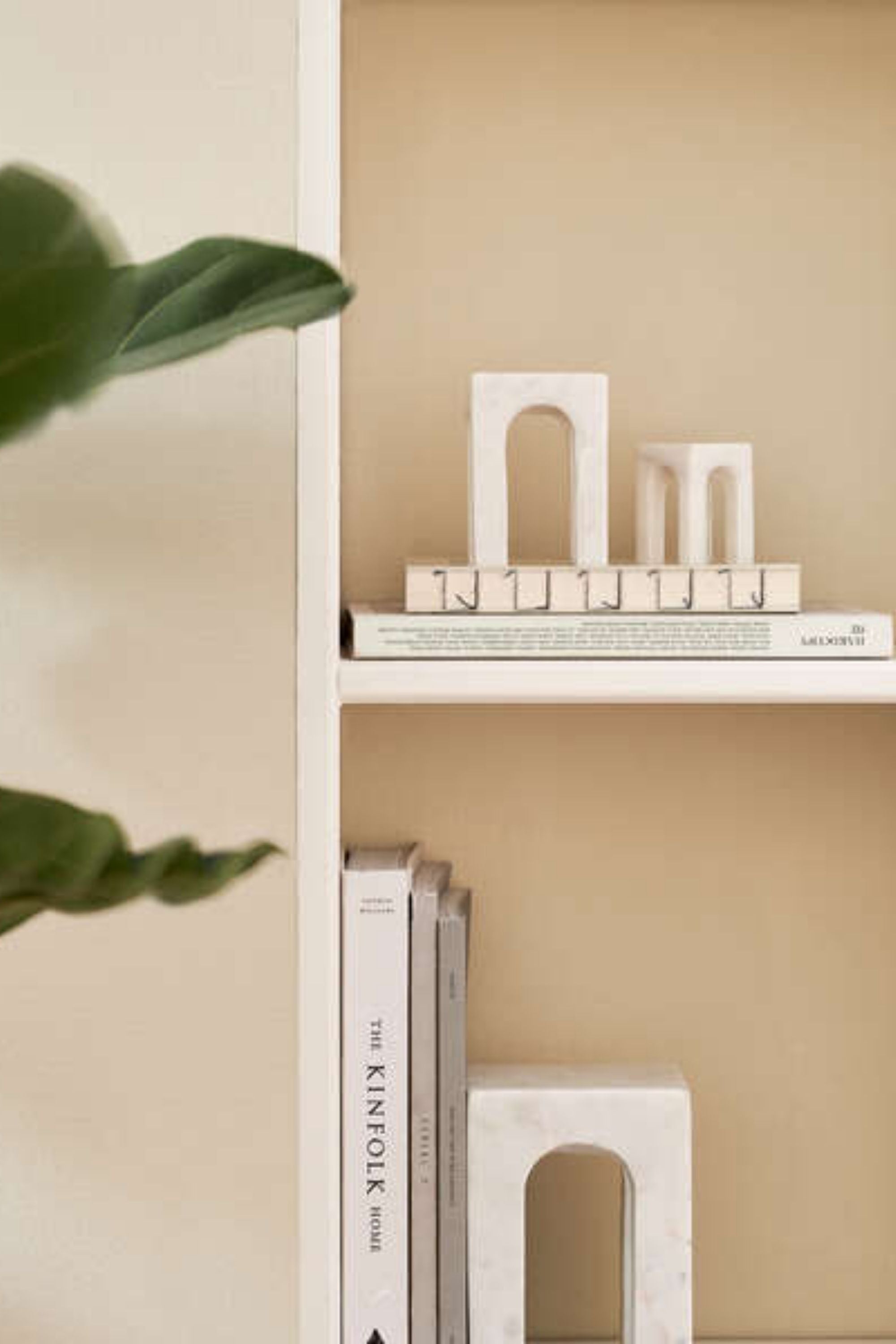 ARKIS Bookend White