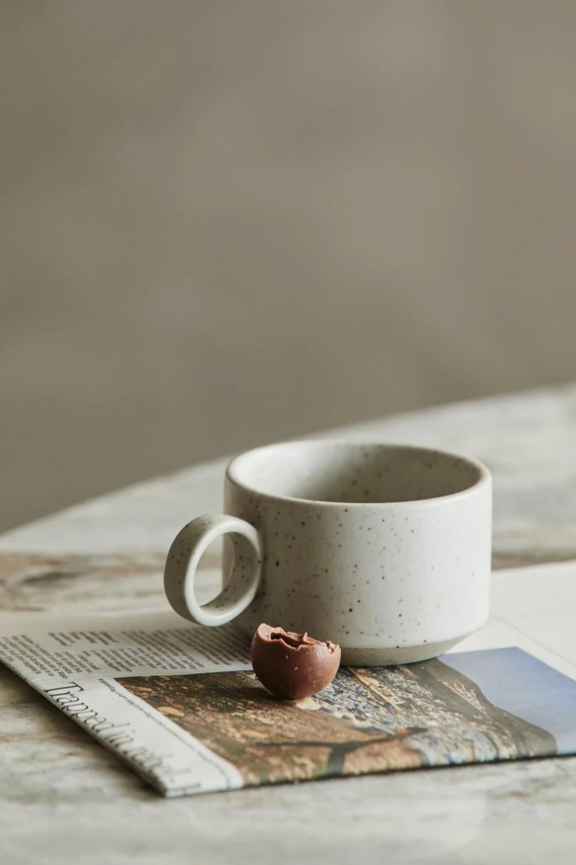 Grainy Tea Cup with handle sand