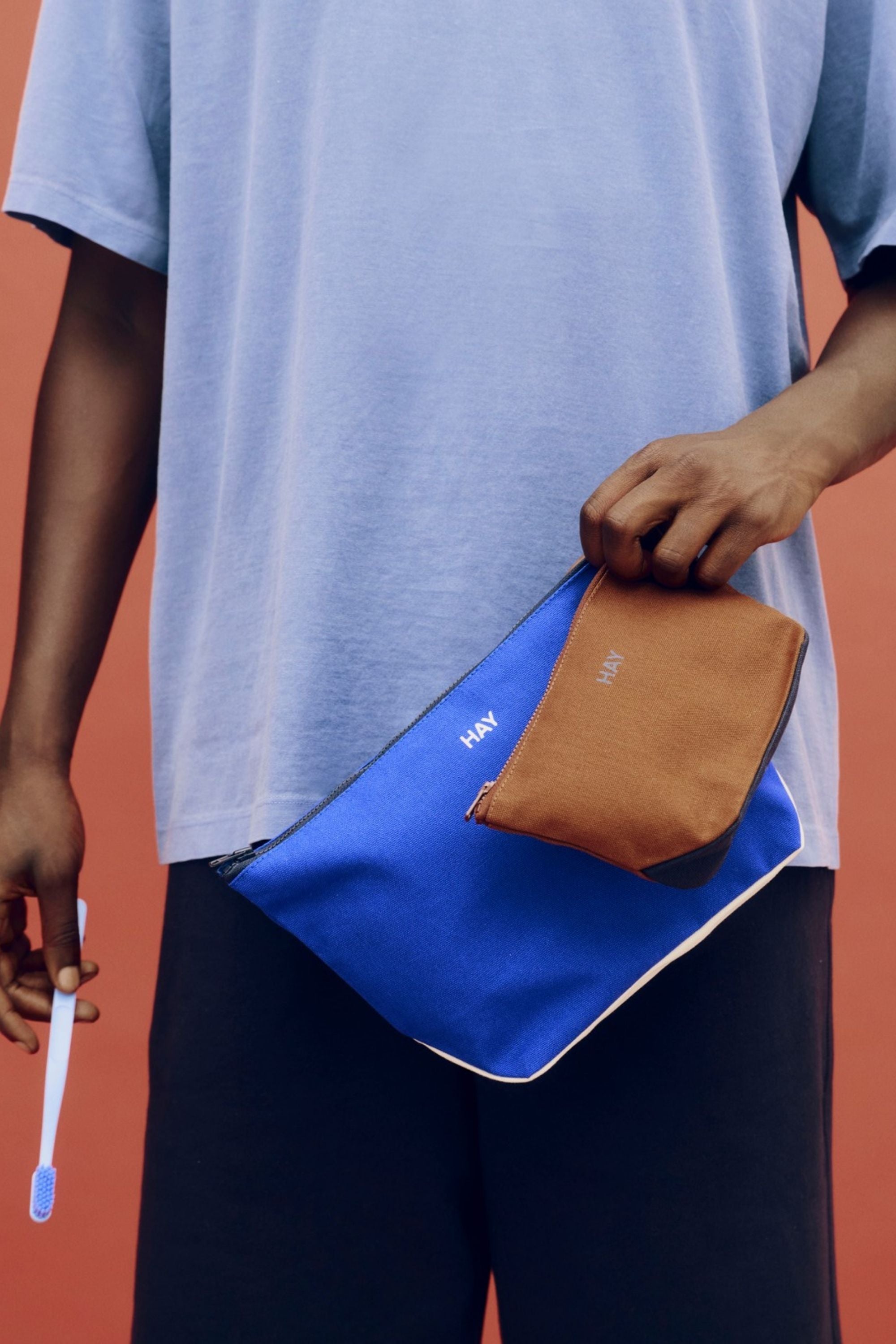 Multi Pouch Medium Midnight blue multi