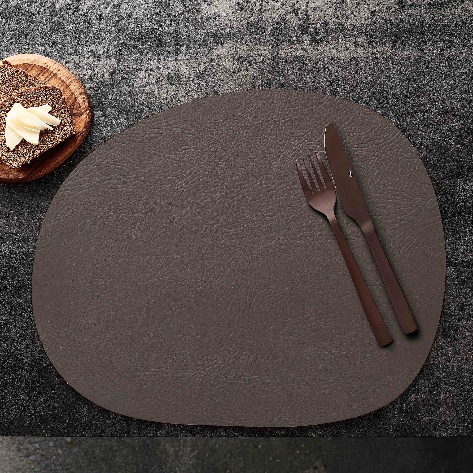 RAW Buffalo placemat clay