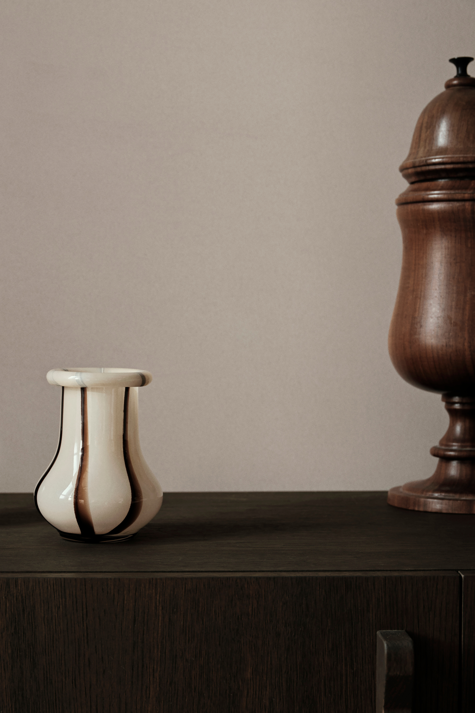 Riban vase H15 cream