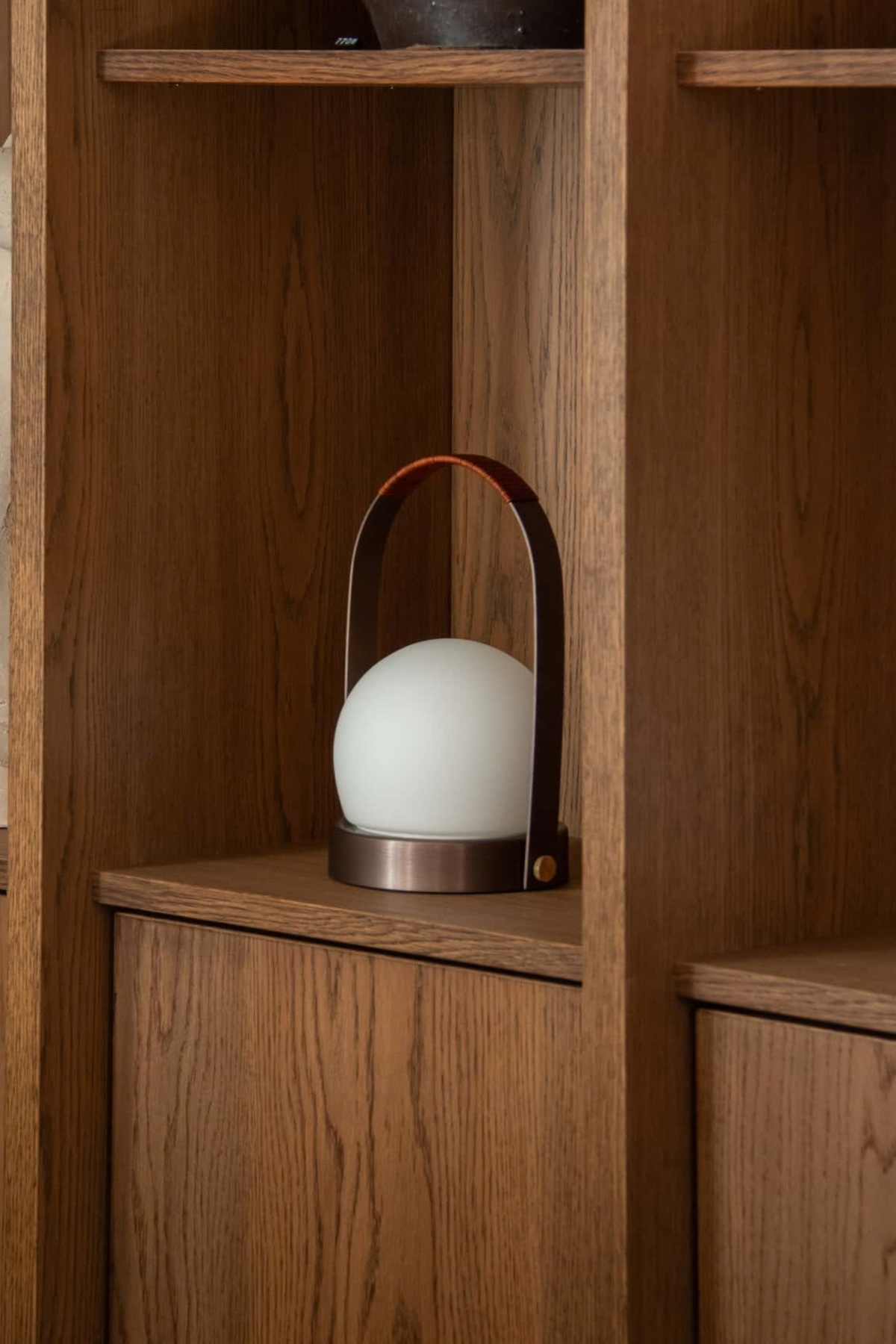 Carrie table lamp bronzed brass