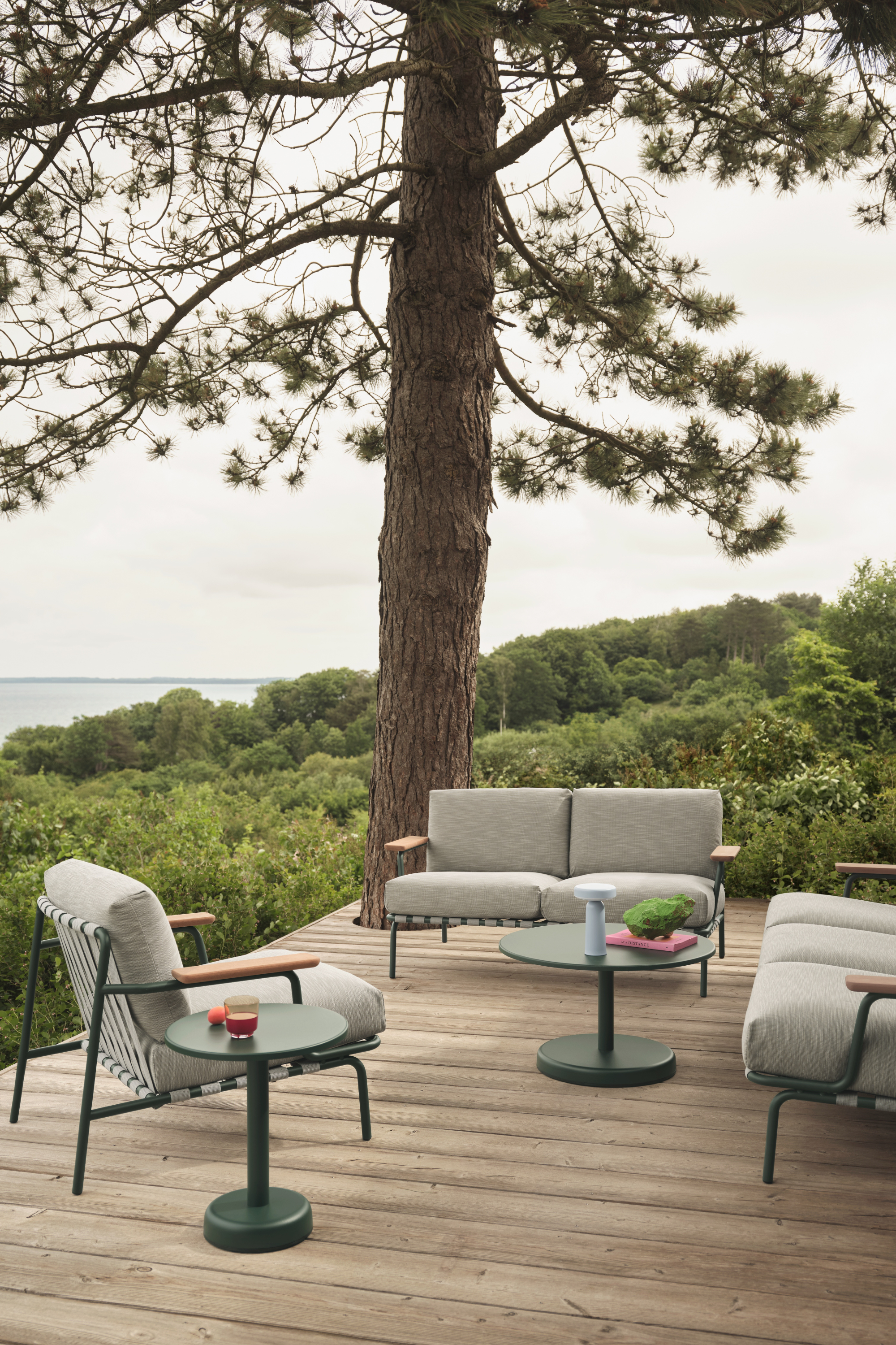 Settle Kültéri 2 személyes Kanapé, bordázott / sötétzöld