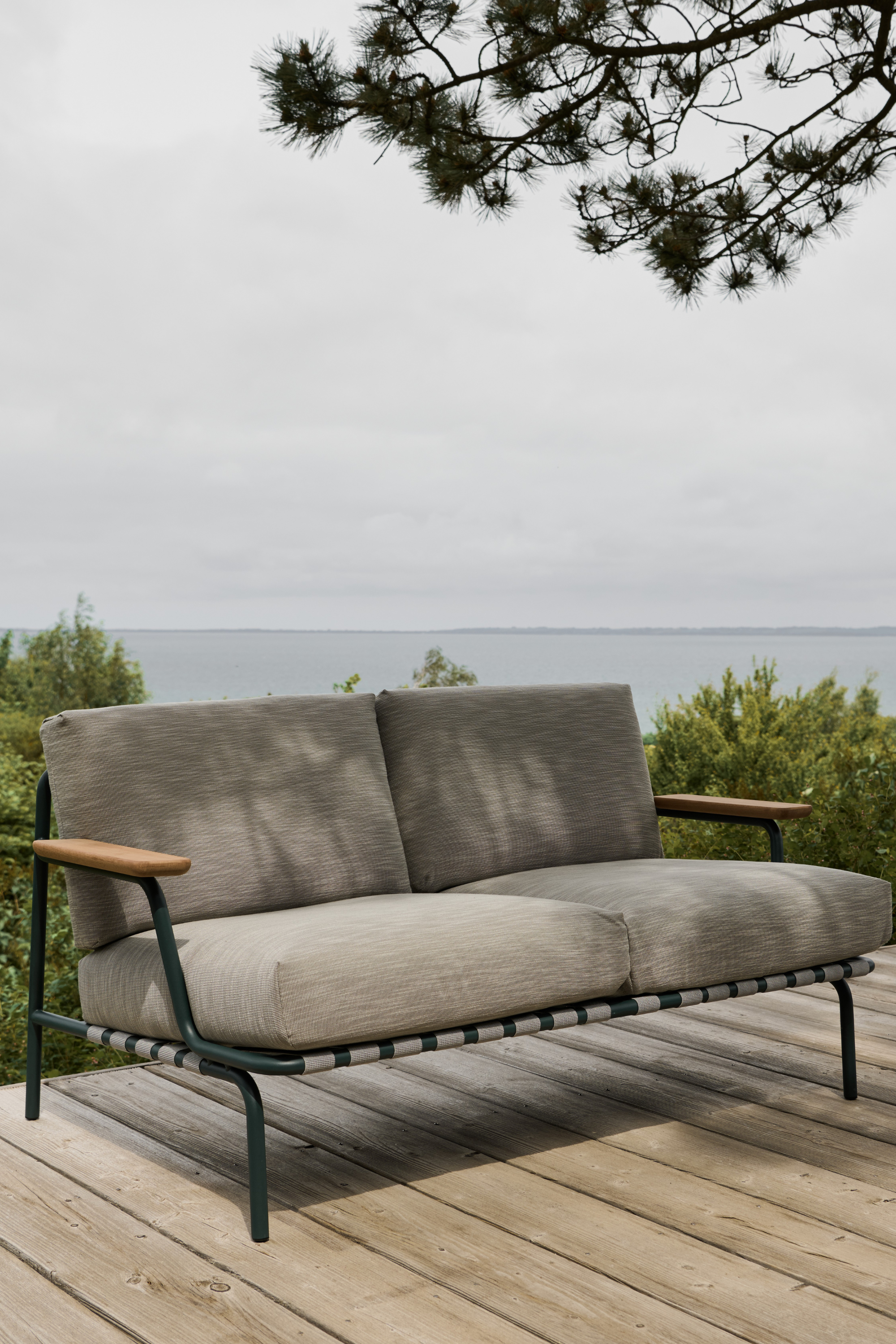 Settle Kültéri 2 személyes Kanapé, bordázott / sötétzöld