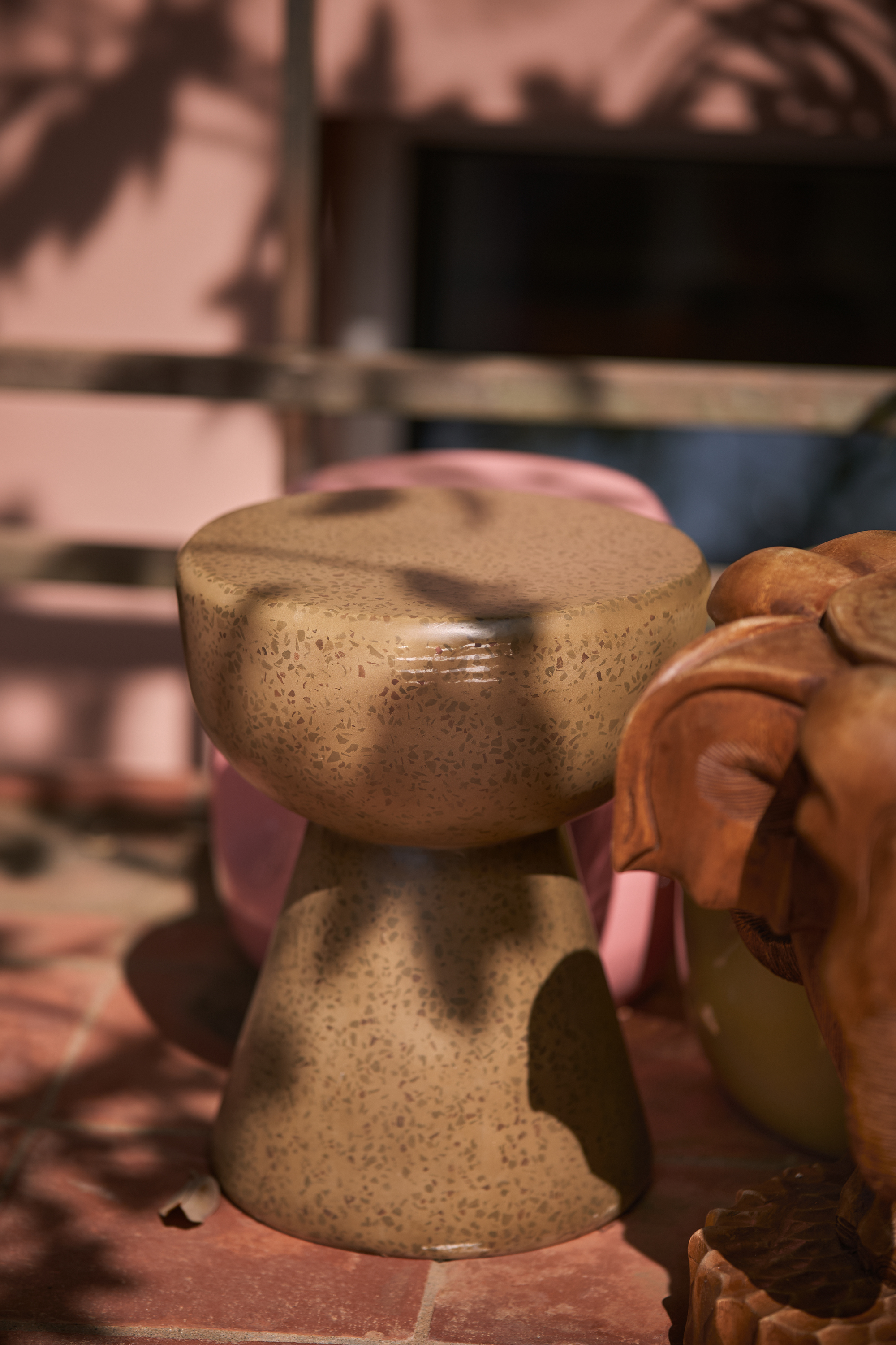 Terrazzo side table pebble