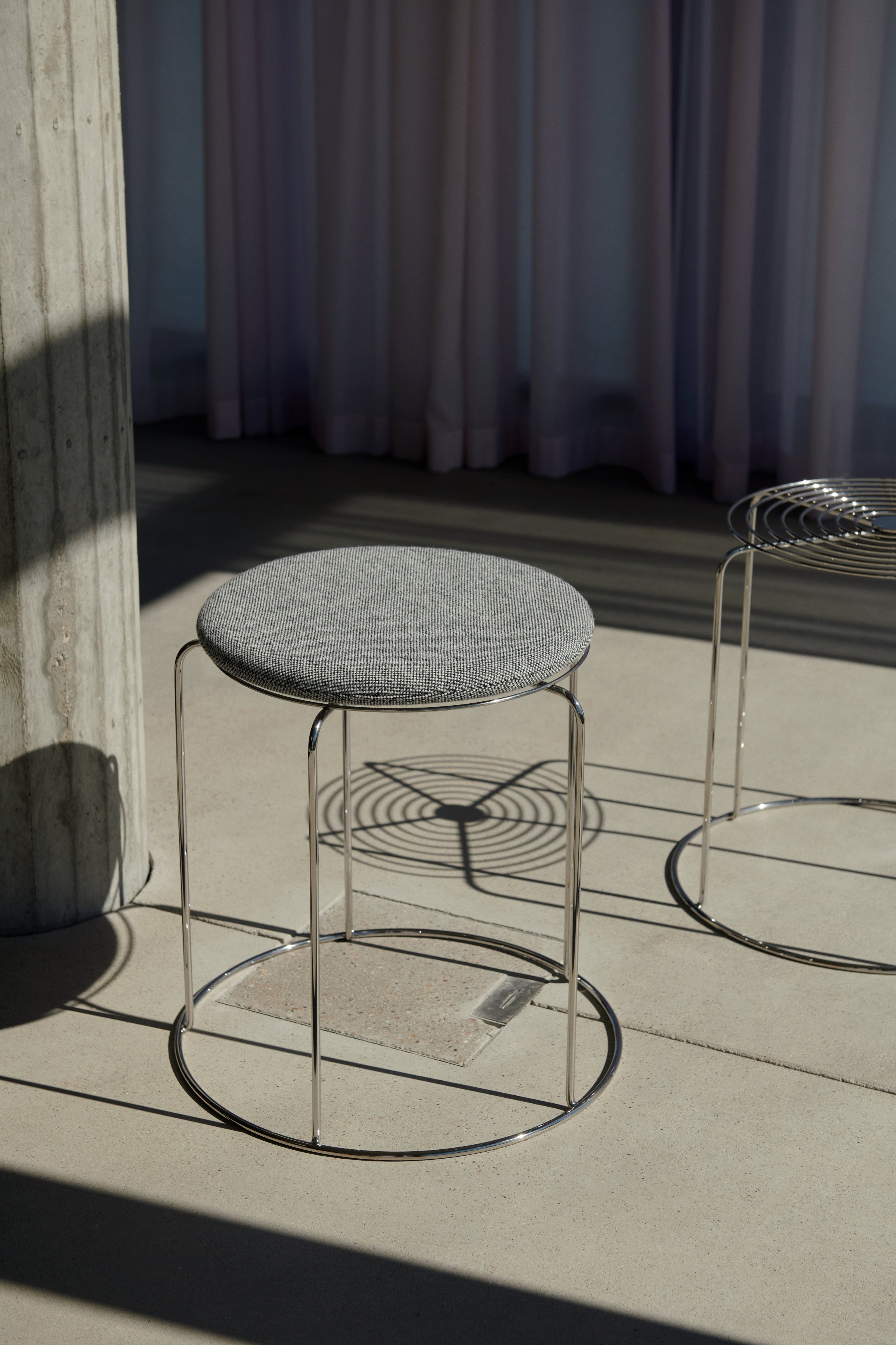 Wire Stool Seat Pad VP11 Hallingdal 723 | &Tradition | Home of Solinfo | 