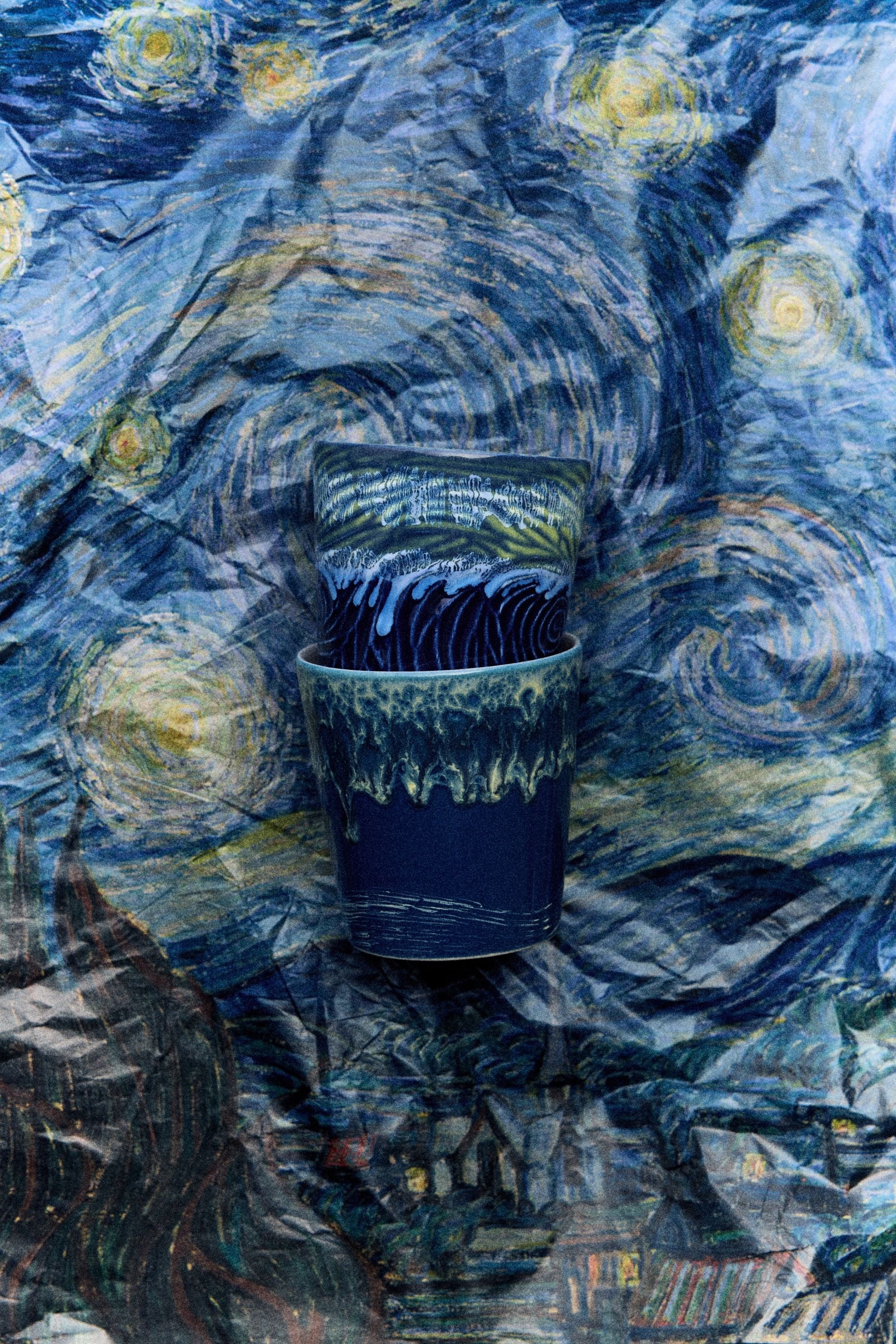 70s ceramics: Van Gogh csillagos éj mintás bögre szett, 2 db