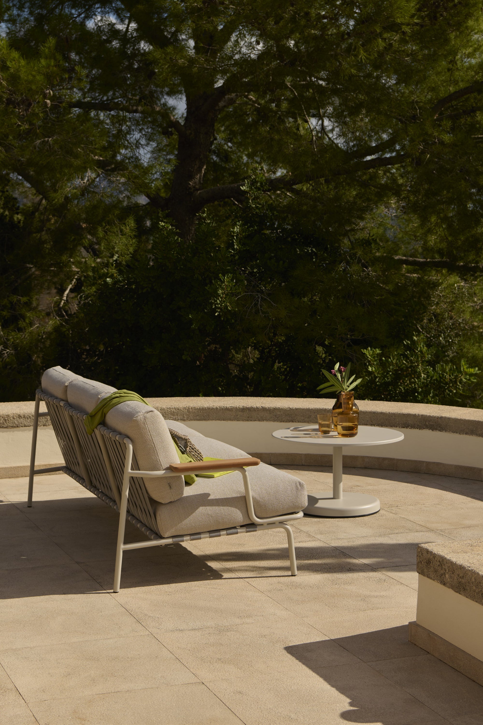 Settle Sofa 2 Seater