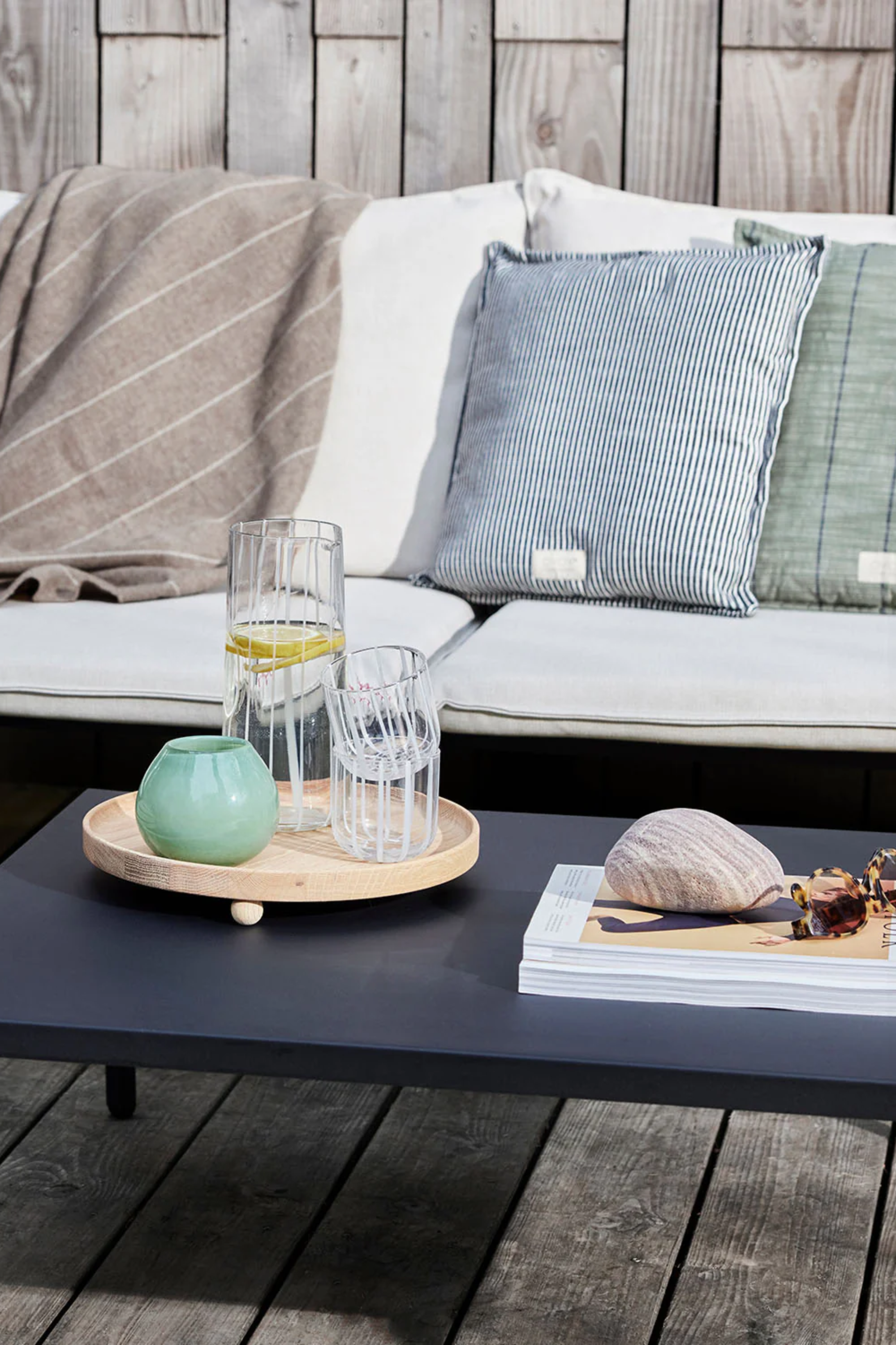 Inka Round Oak Tray | OYOY | Home of Solinfo